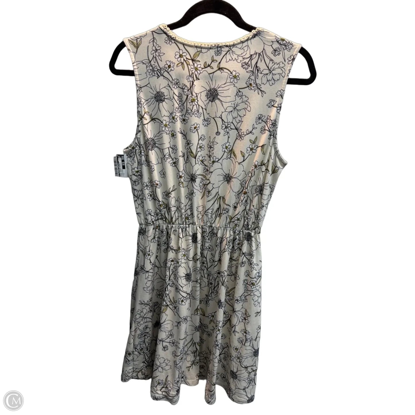 Dress Casual Short By Clothes Mentor In Floral Print, Size: M