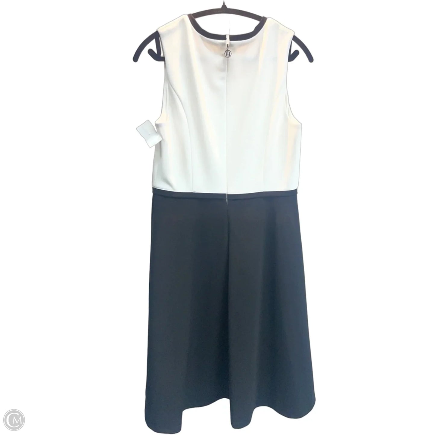 Dress Casual Midi By Tommy Hilfiger In Black & Cream, Size: 8