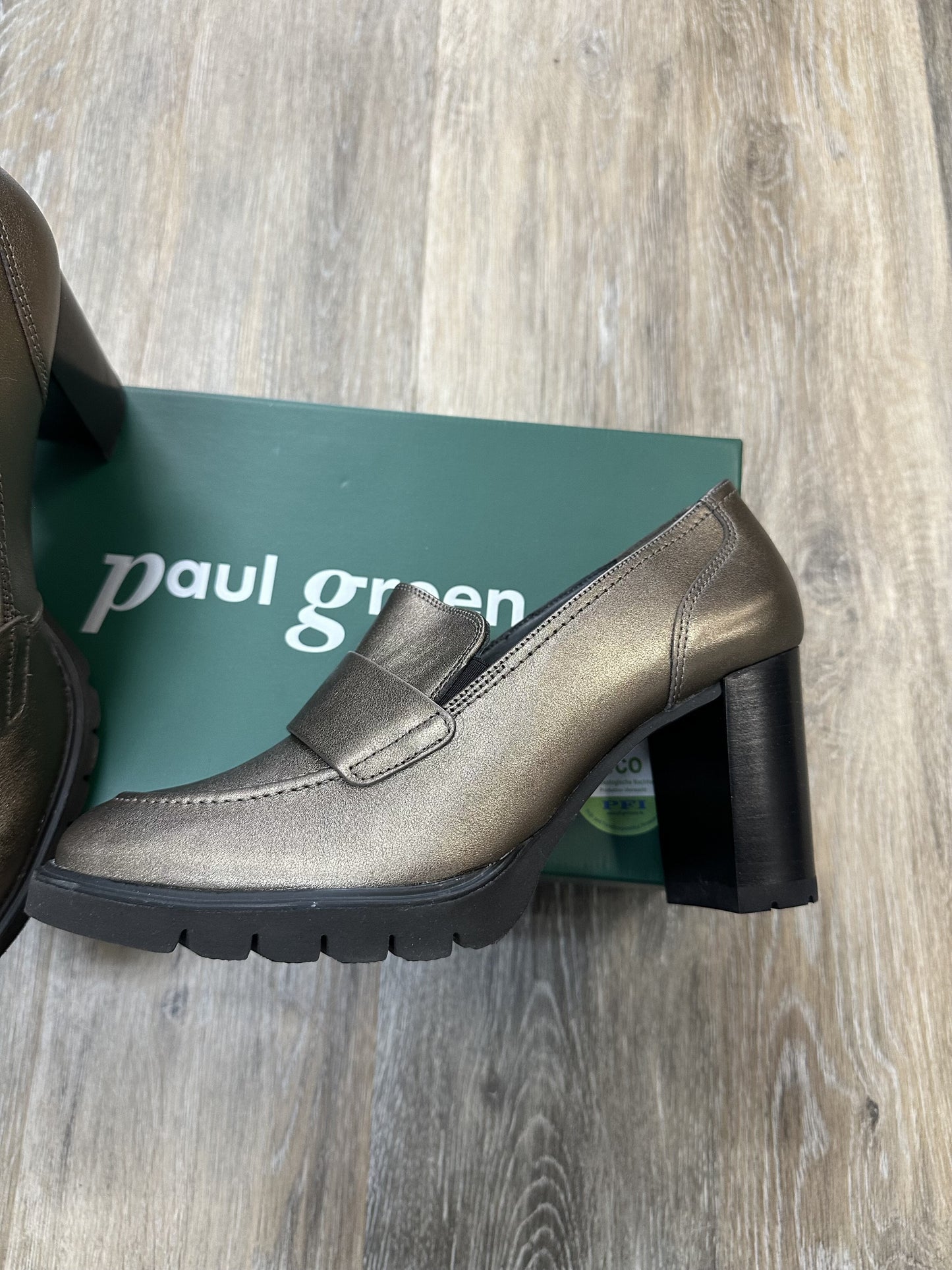 Shoes Heels Block By Paul Green Size: 9