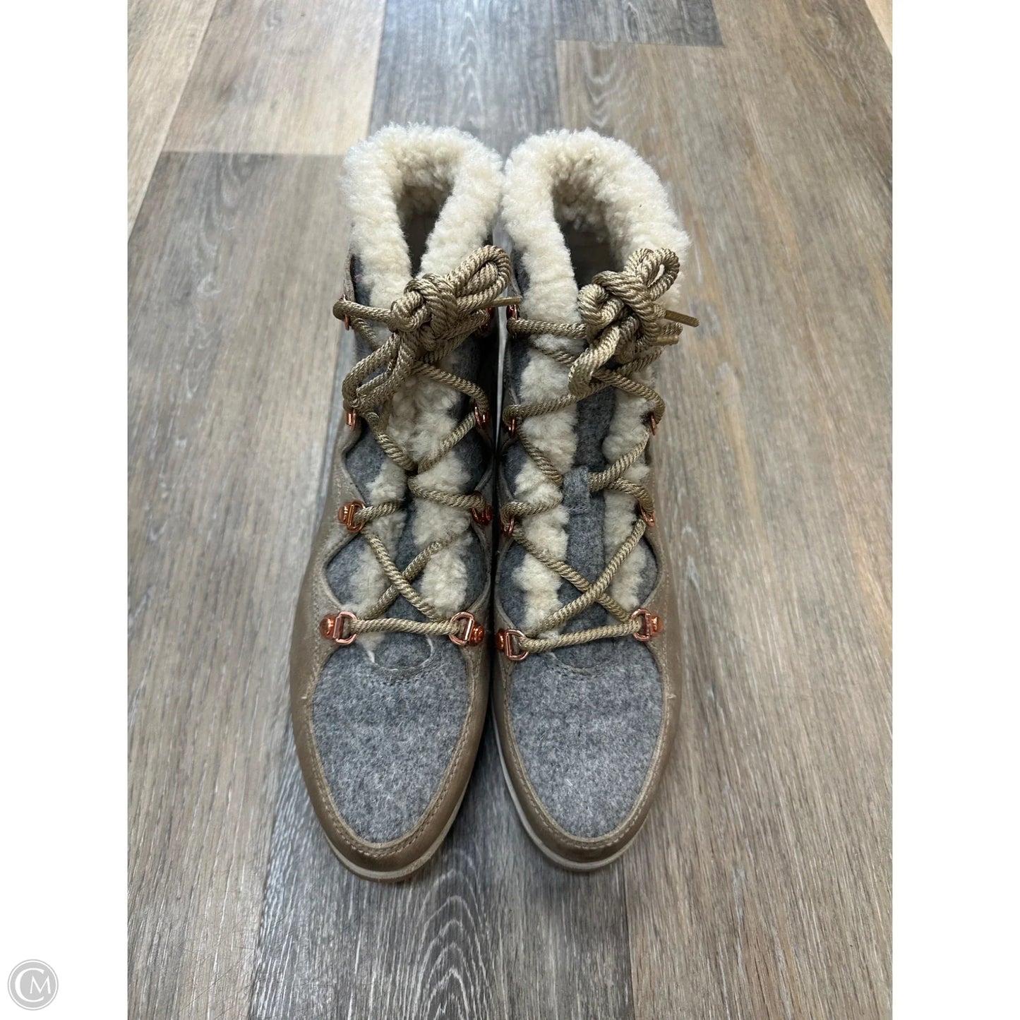 Boots Ankle Flats By Sorel In Grey, Size: 8.5