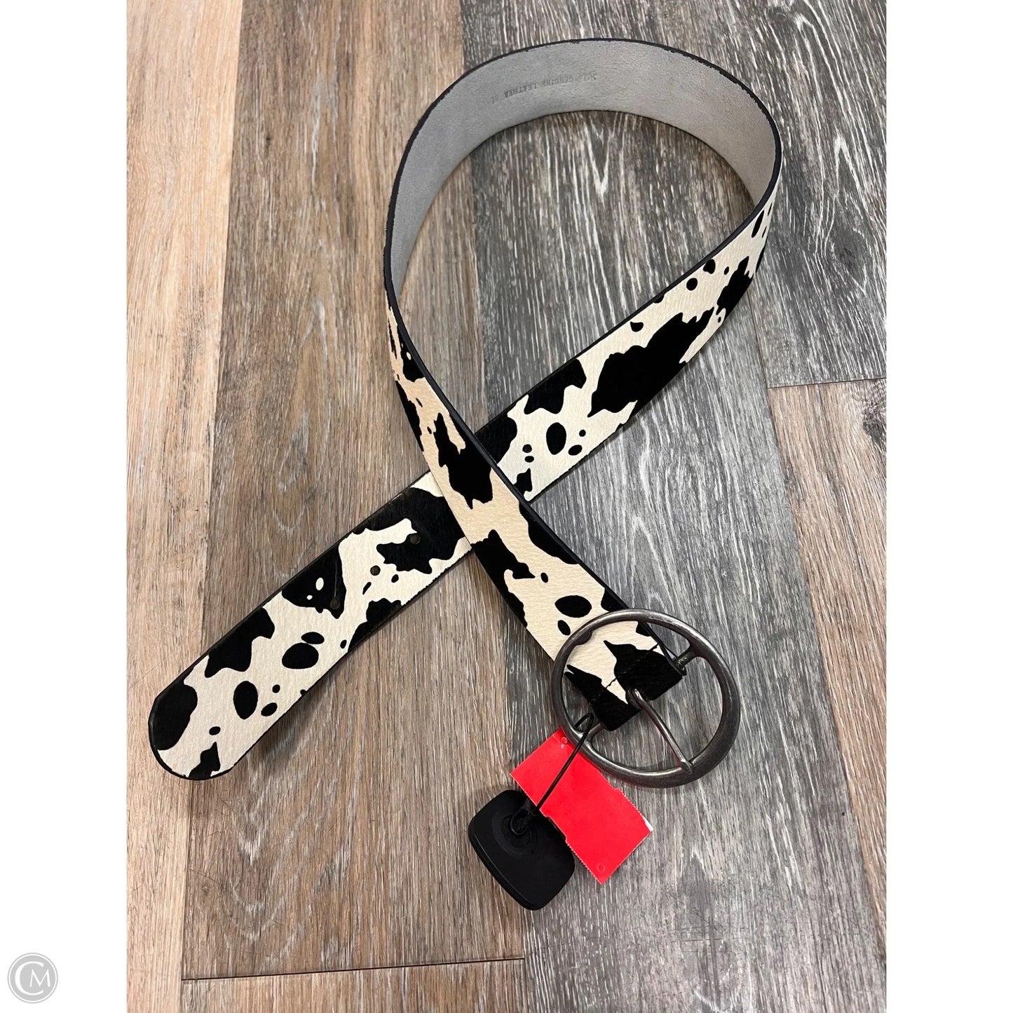 Belt Leather By Clothes Mentor, Size: Medium