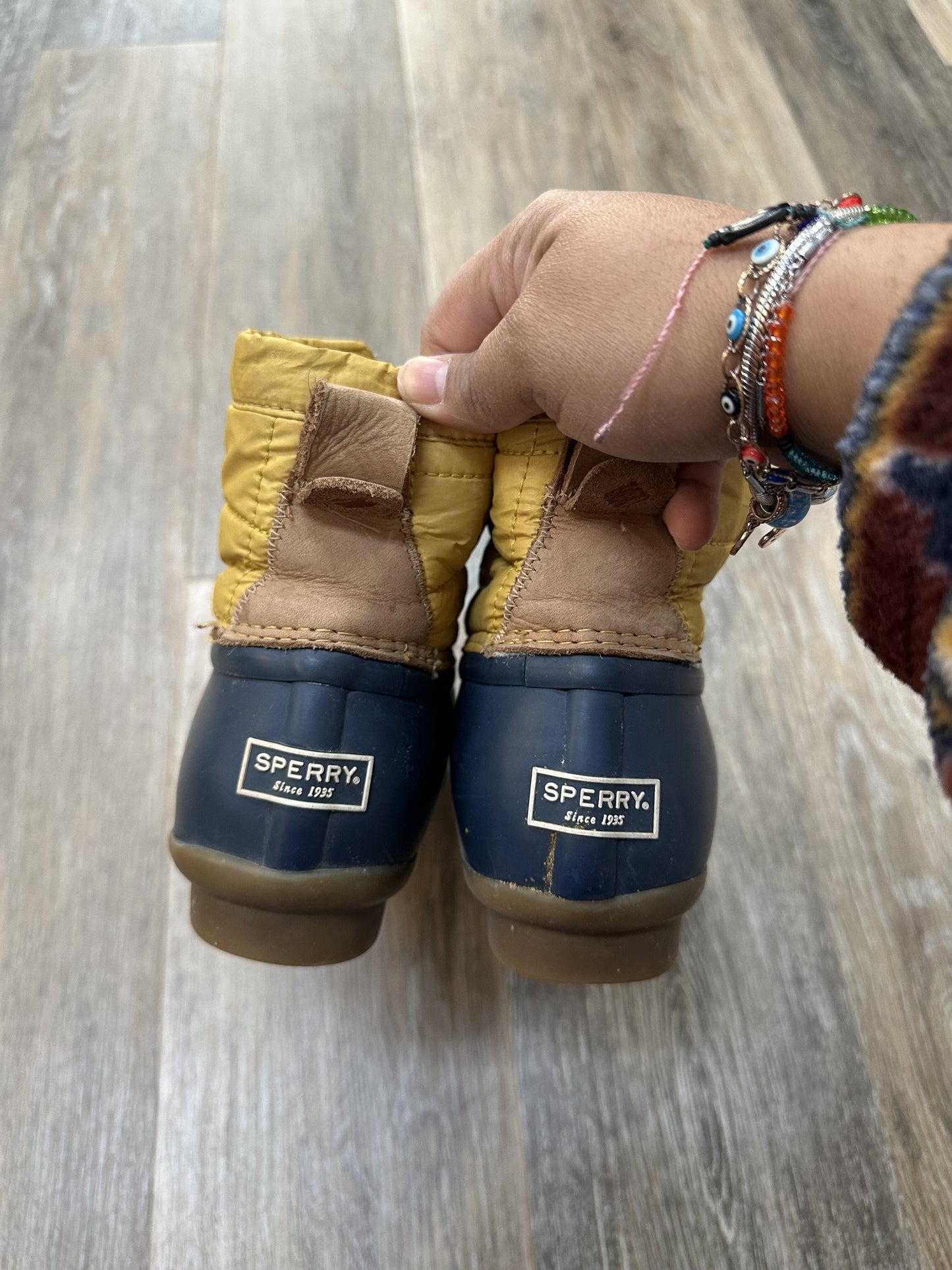 Boots Snow By Sperry Size: 7