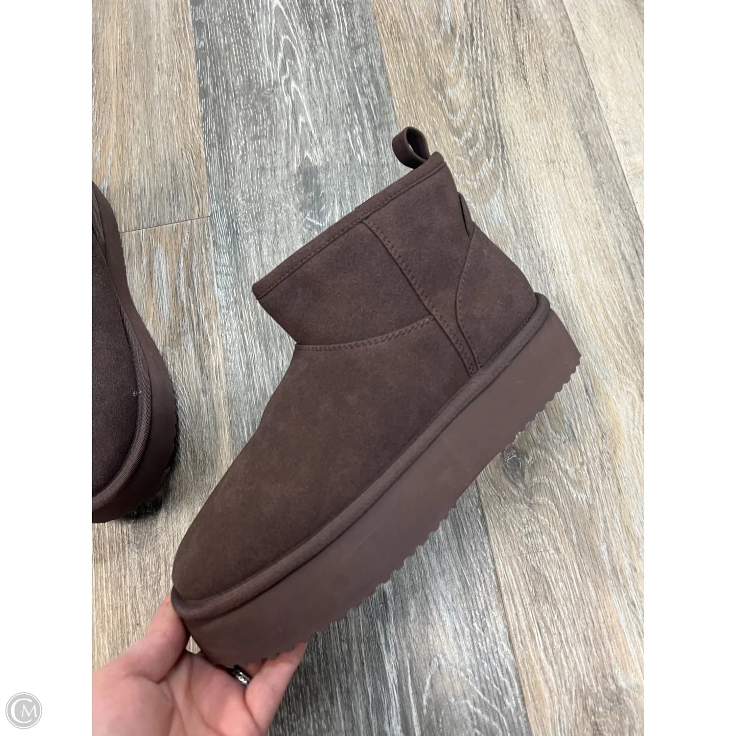 Boots Snow By American Eagle In Brown, Size: 6