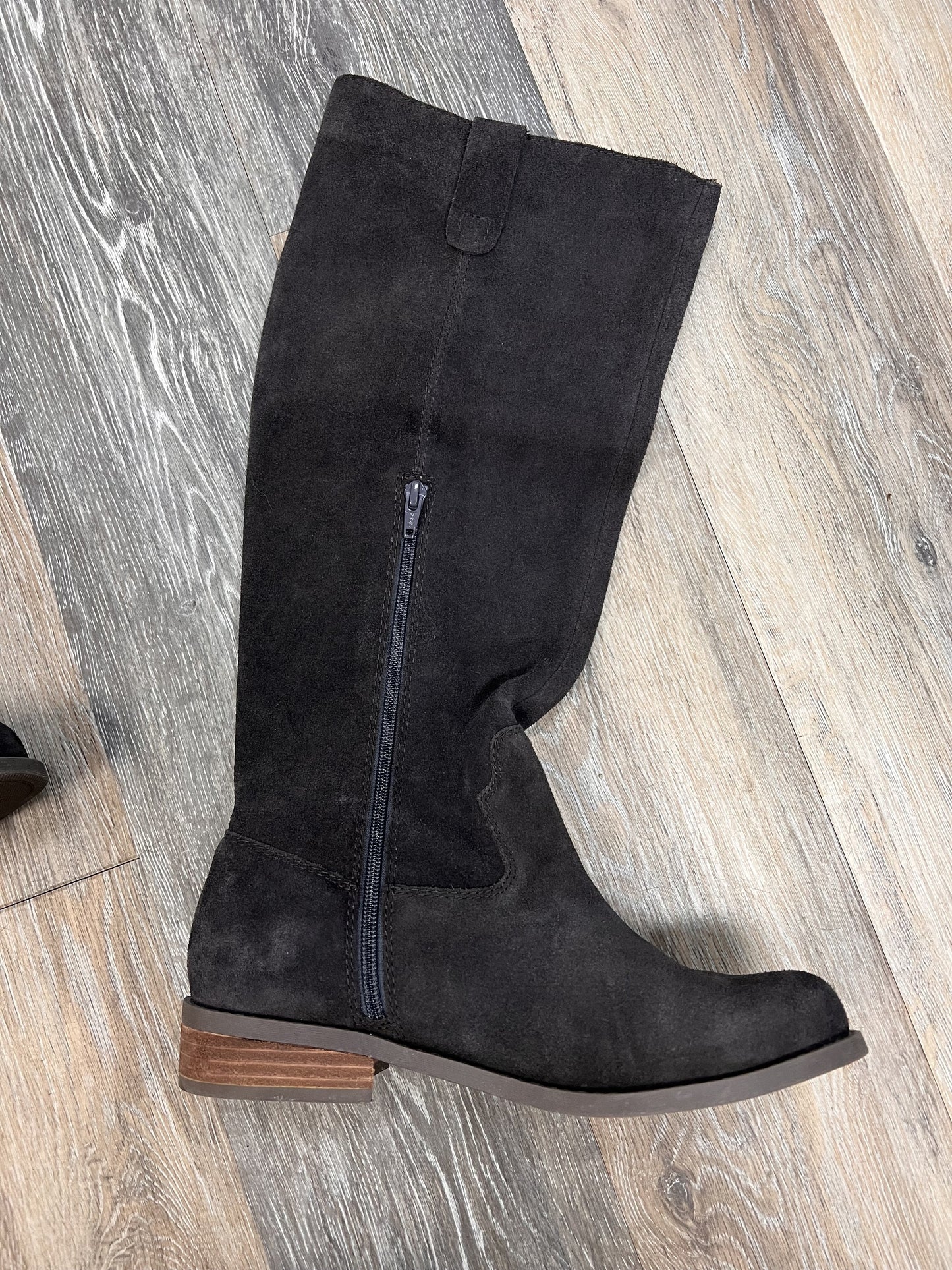Boots Knee Flats By Sole Society Size: 9
