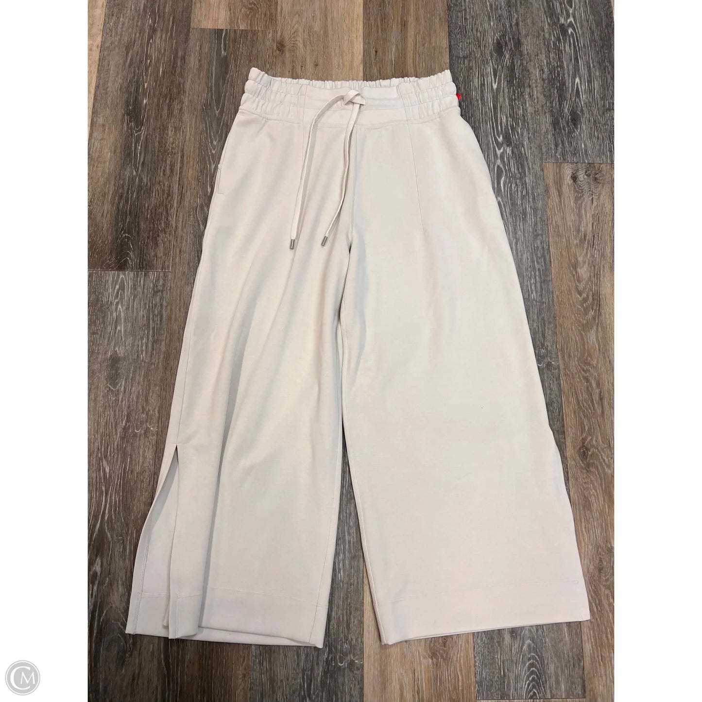Athletic Crop Pants By Lululemon In Cream, Size: 6