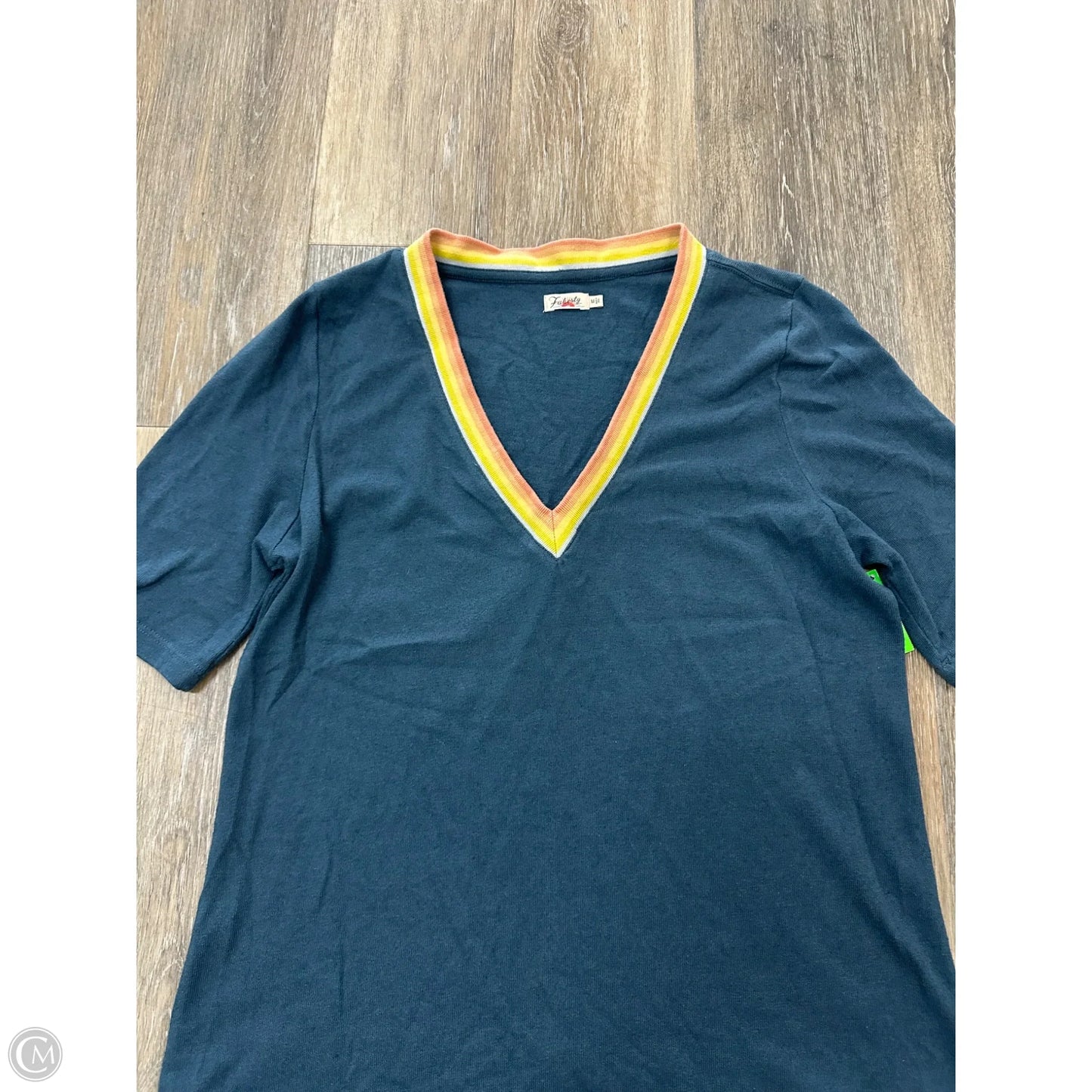 Top Short Sleeve By Faherty In Navy, Size: M