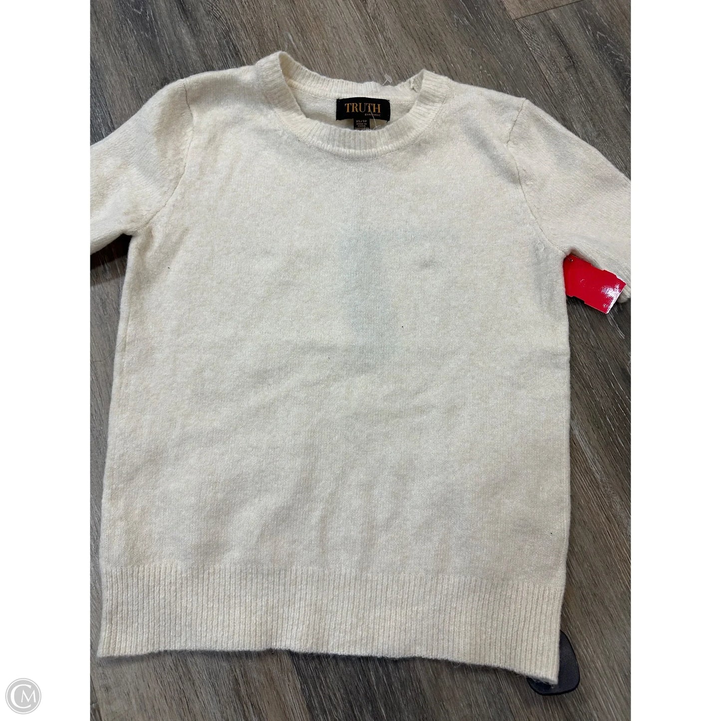 Sweater Short Sleeve By Truth by Republic In Cream, Size: Xs