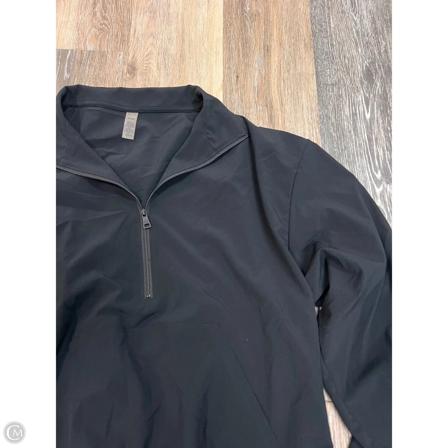 Athletic Top Long Sleeve Collar By Beyond Yoga In Black, Size: Xs