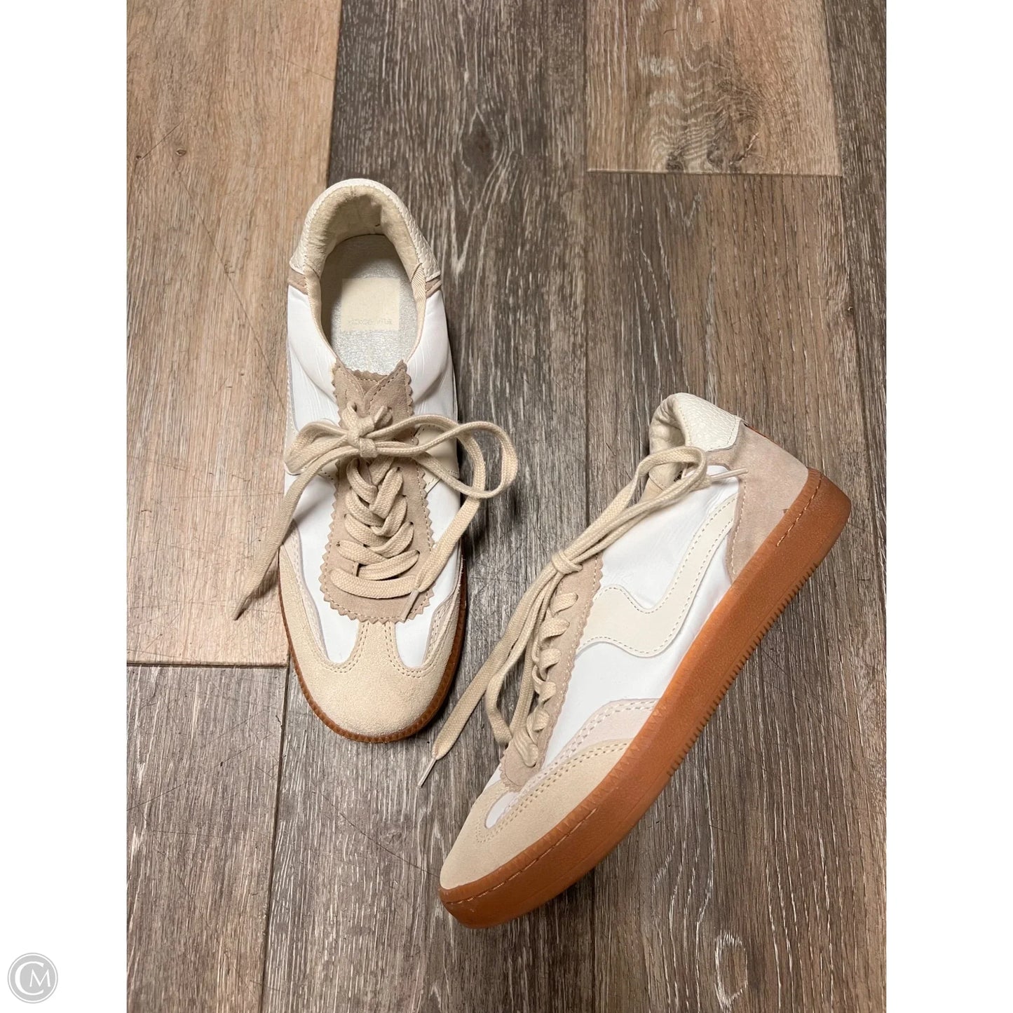 Shoes Sneakers By Dolce Vita In White, Size: 7