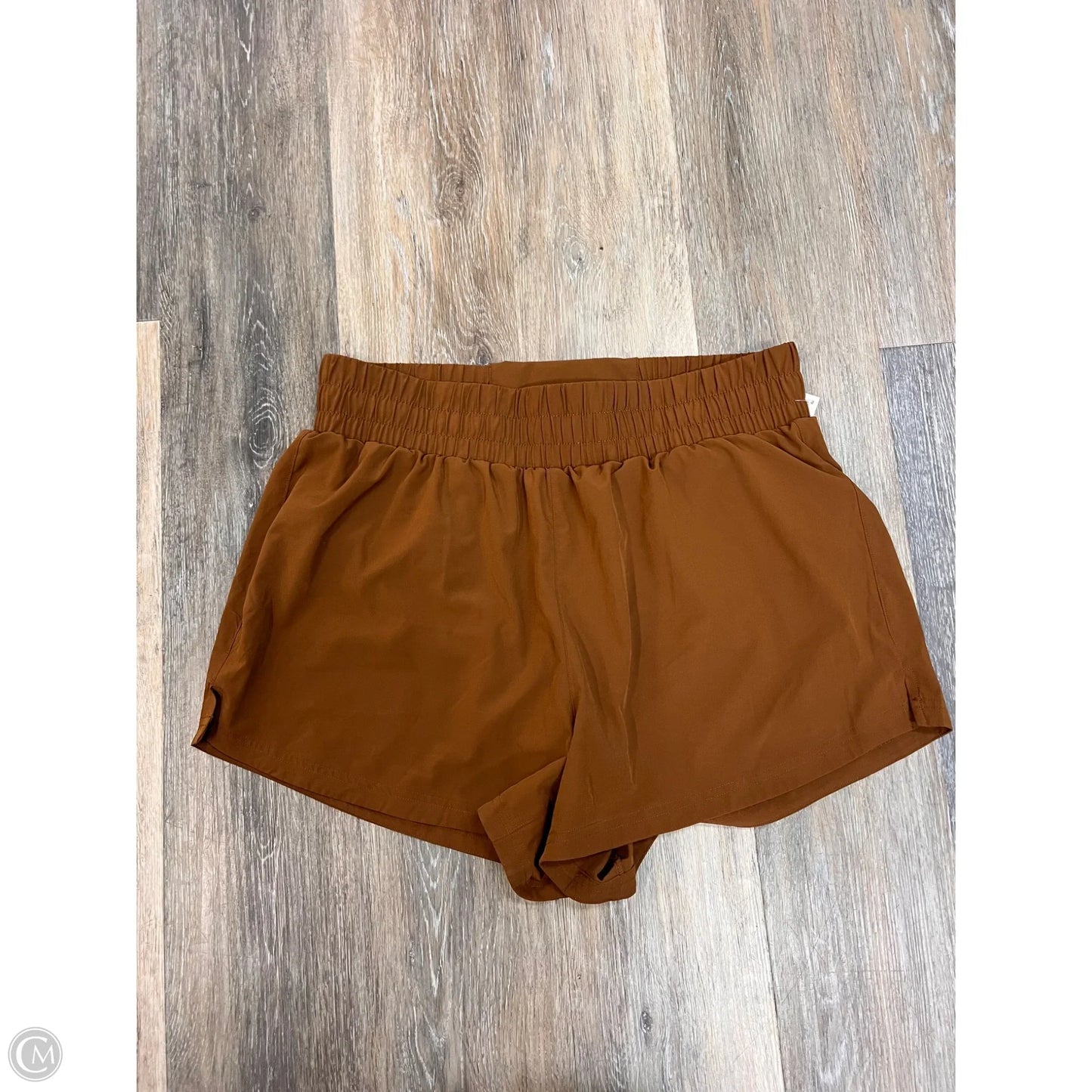 Athletic Shorts By Varley In Brown, Size: L