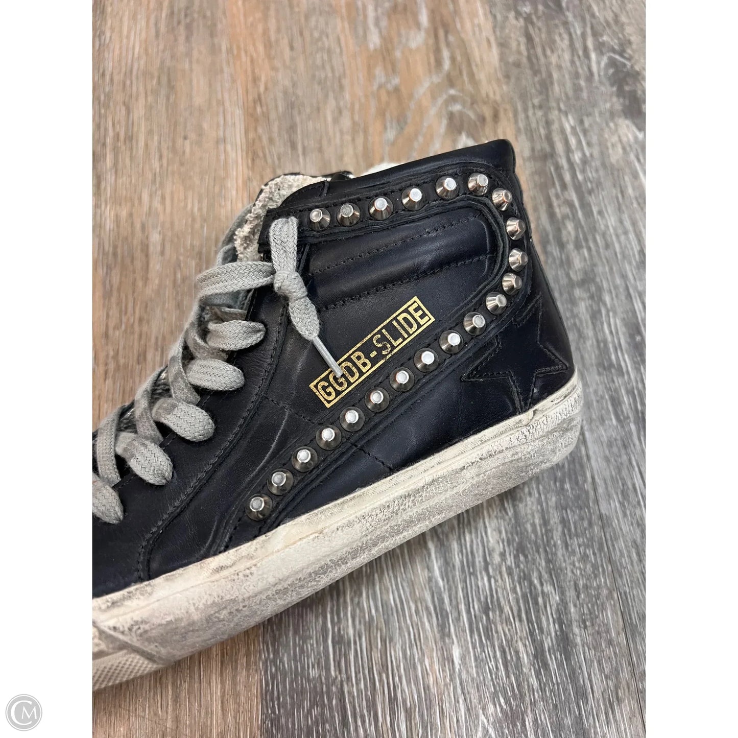 Shoes Luxury Designer By Golden Goose In Black, Size: 7/37