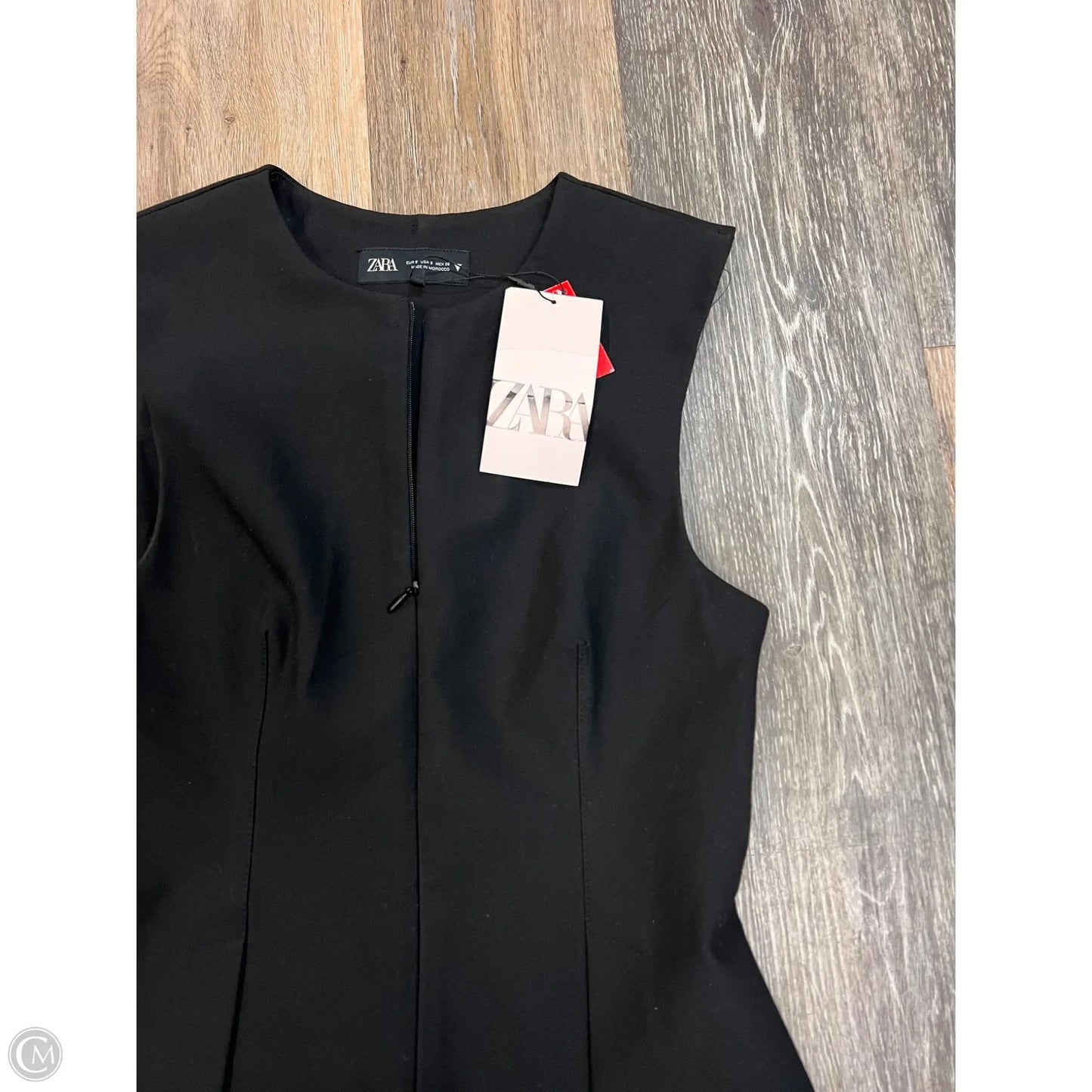 Top Sleeveless By Zara In Black, Size: S