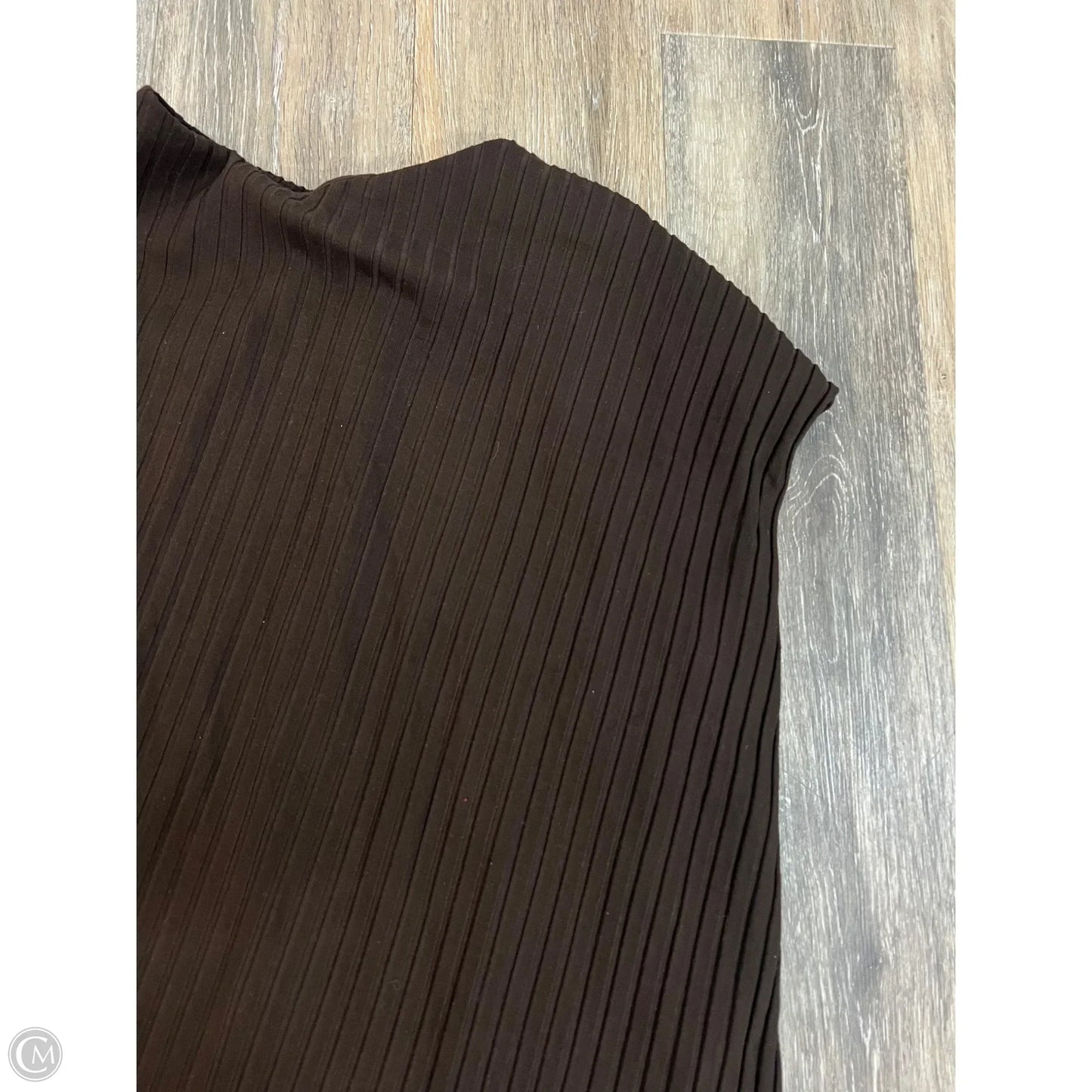 Top Short Sleeve By Banana Republic In Brown, Size: Xl
