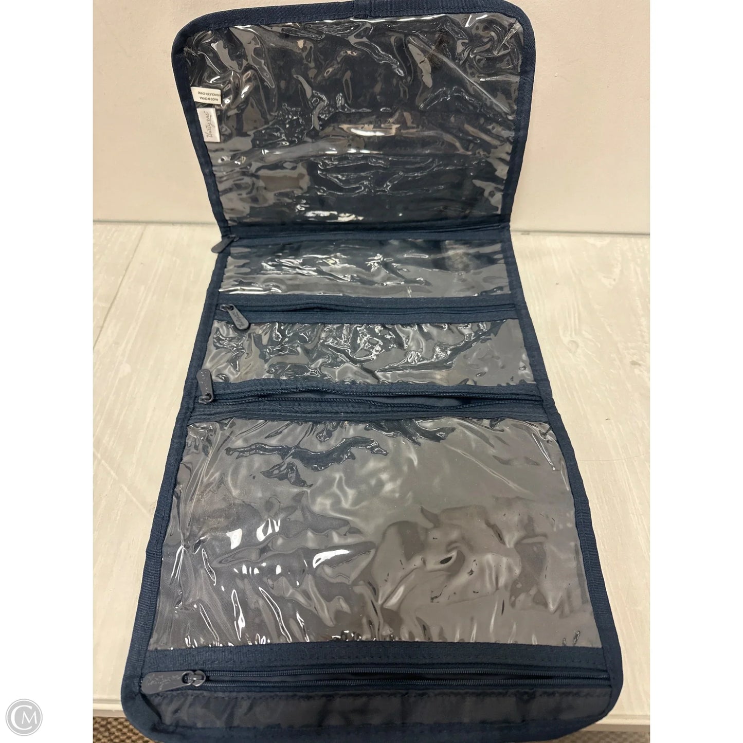 Makeup Bag By Thirty One, Size: Medium