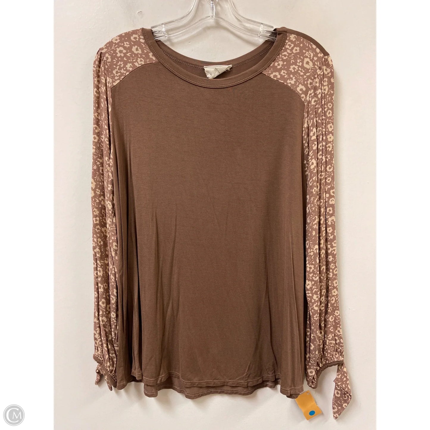 Top Long Sleeve By Betseys Boutique Shop In Brown, Size: Xl