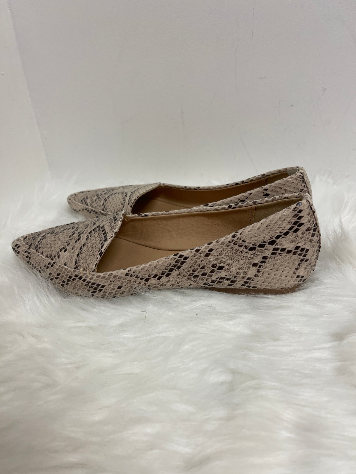 Shoes Flats By Clothes Mentor Size: 6.5