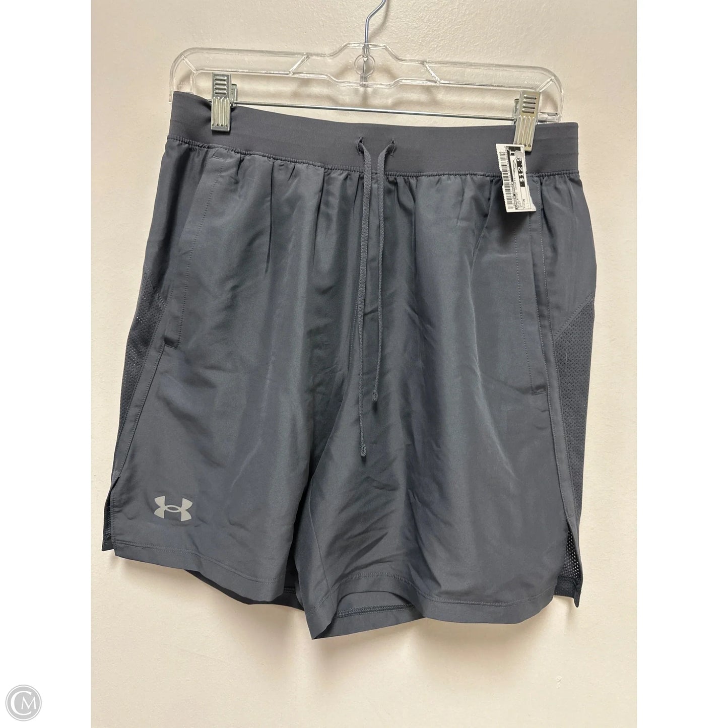 Athletic Shorts By Under Armour In Grey, Size: M