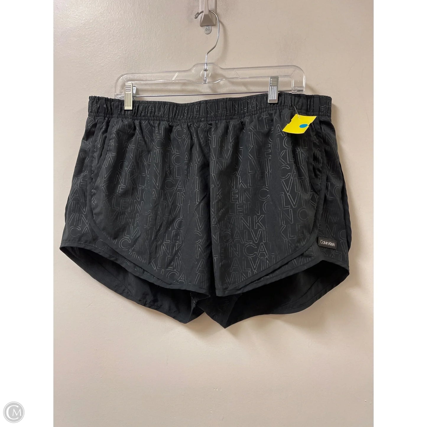 Athletic Shorts By Calvin Klein In Black, Size: Xl