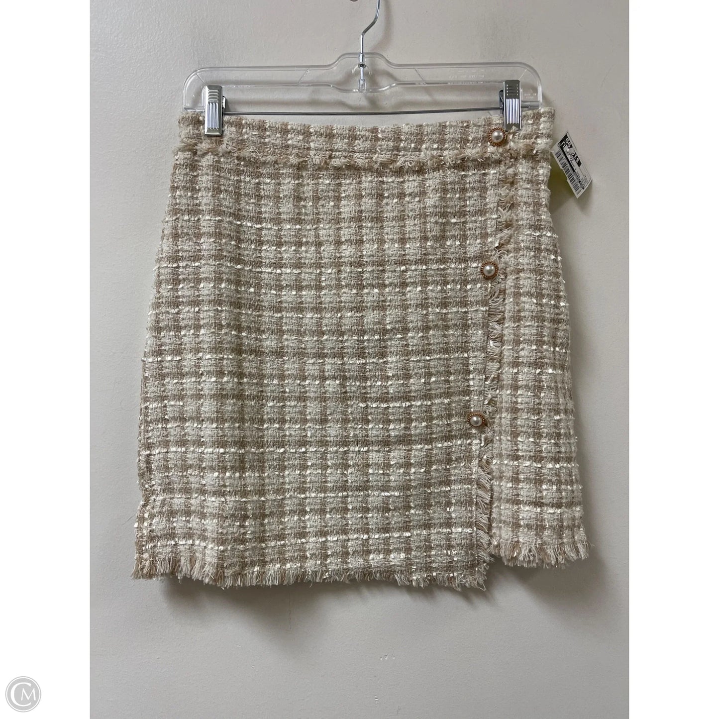 Skirt Mini & Short By Blu Pepper In Cream, Size: M