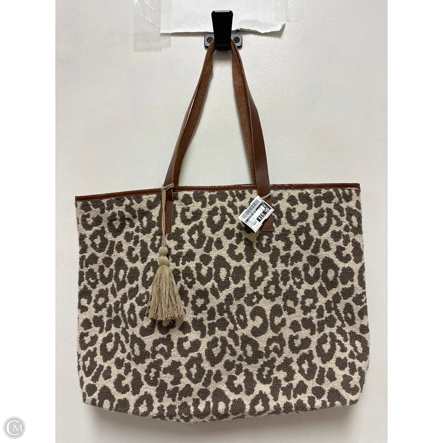 Tote By Clothes Mentor, Size: Medium