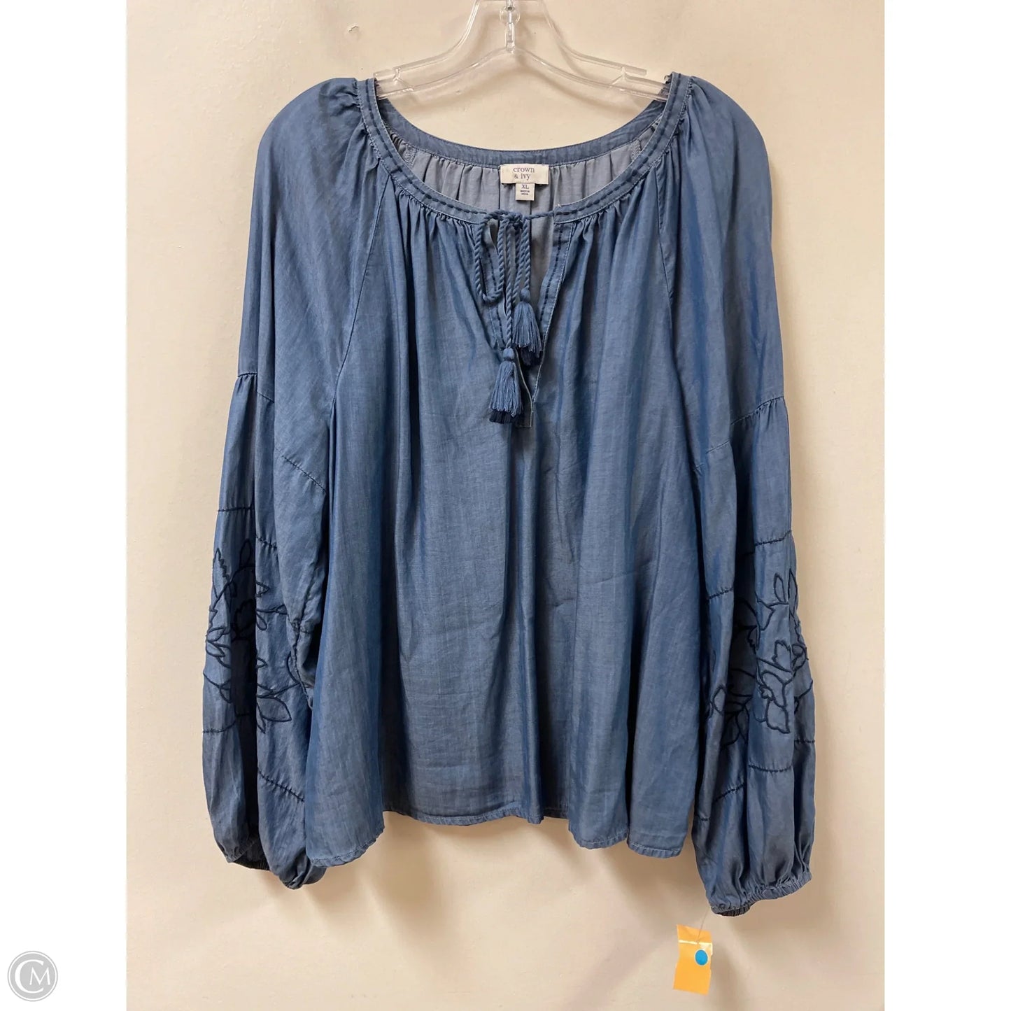 Top Long Sleeve By Crown And Ivy In Blue, Size: Xl