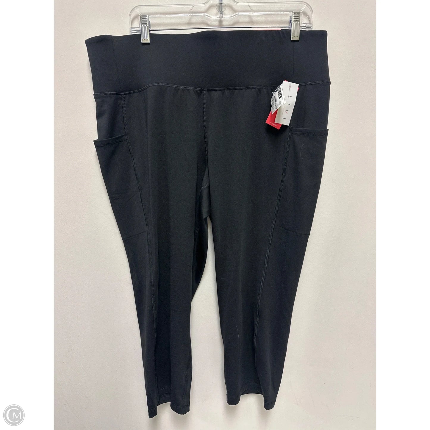 Athletic Capris By Livi Active In Black, Size: 2x