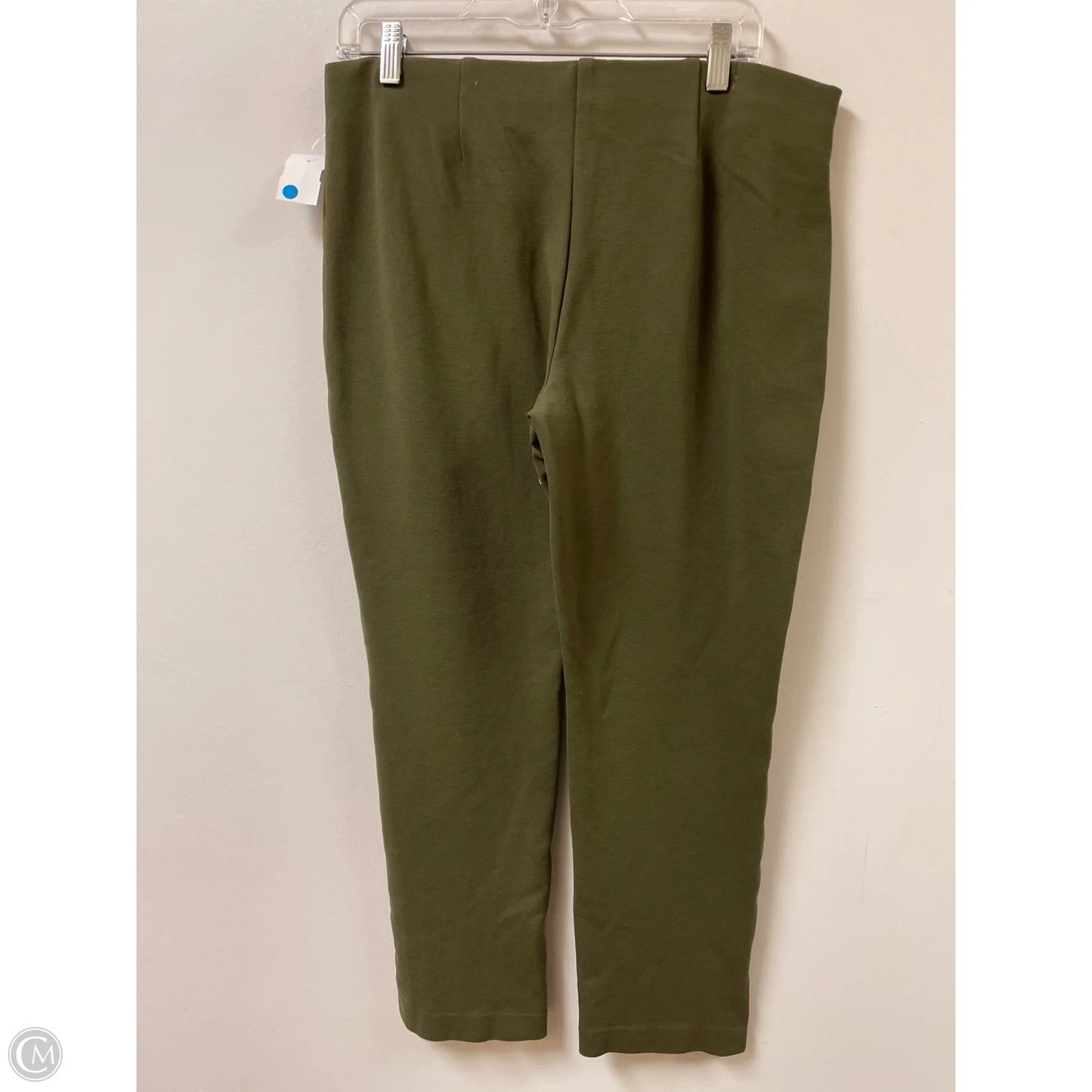 Pants Cropped By Chicos In Green, Size: 10