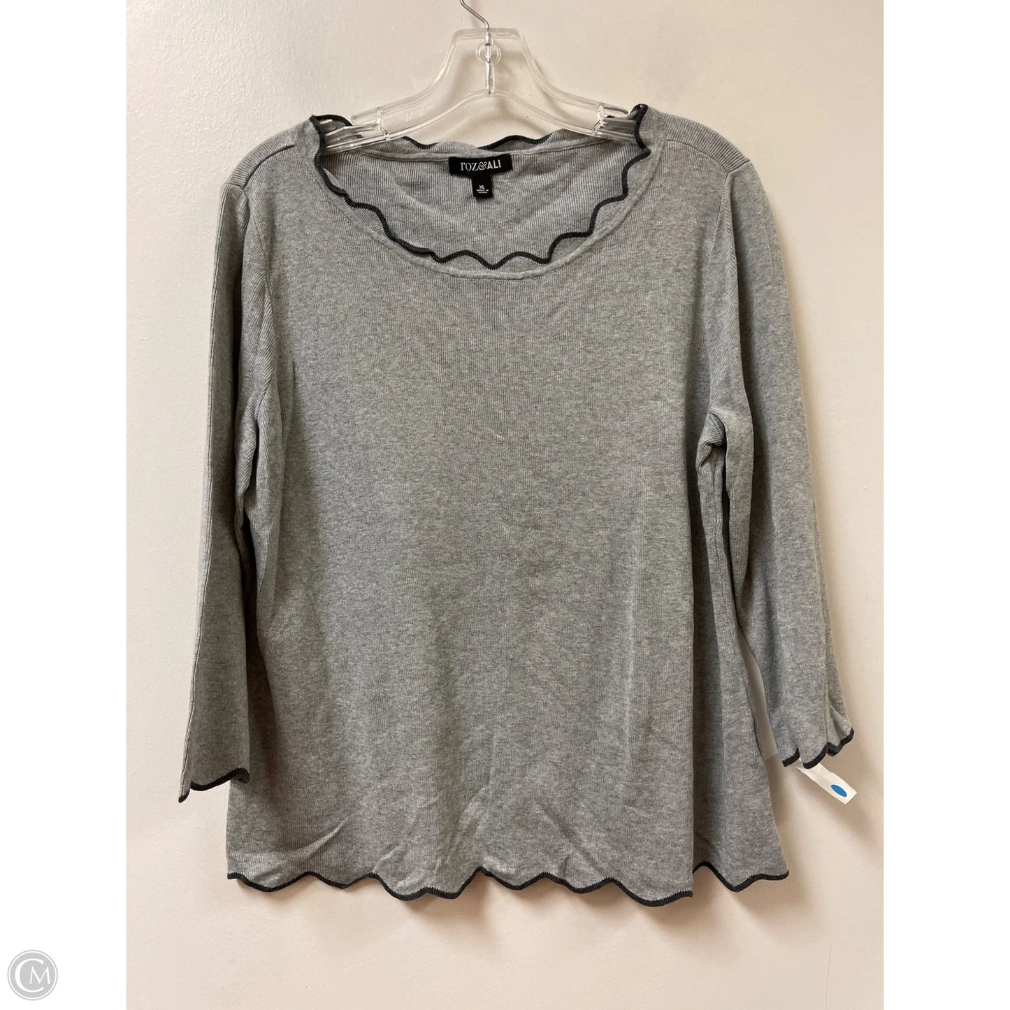 Top 3/4 Sleeve By Roz And Ali In Grey, Size: Xl
