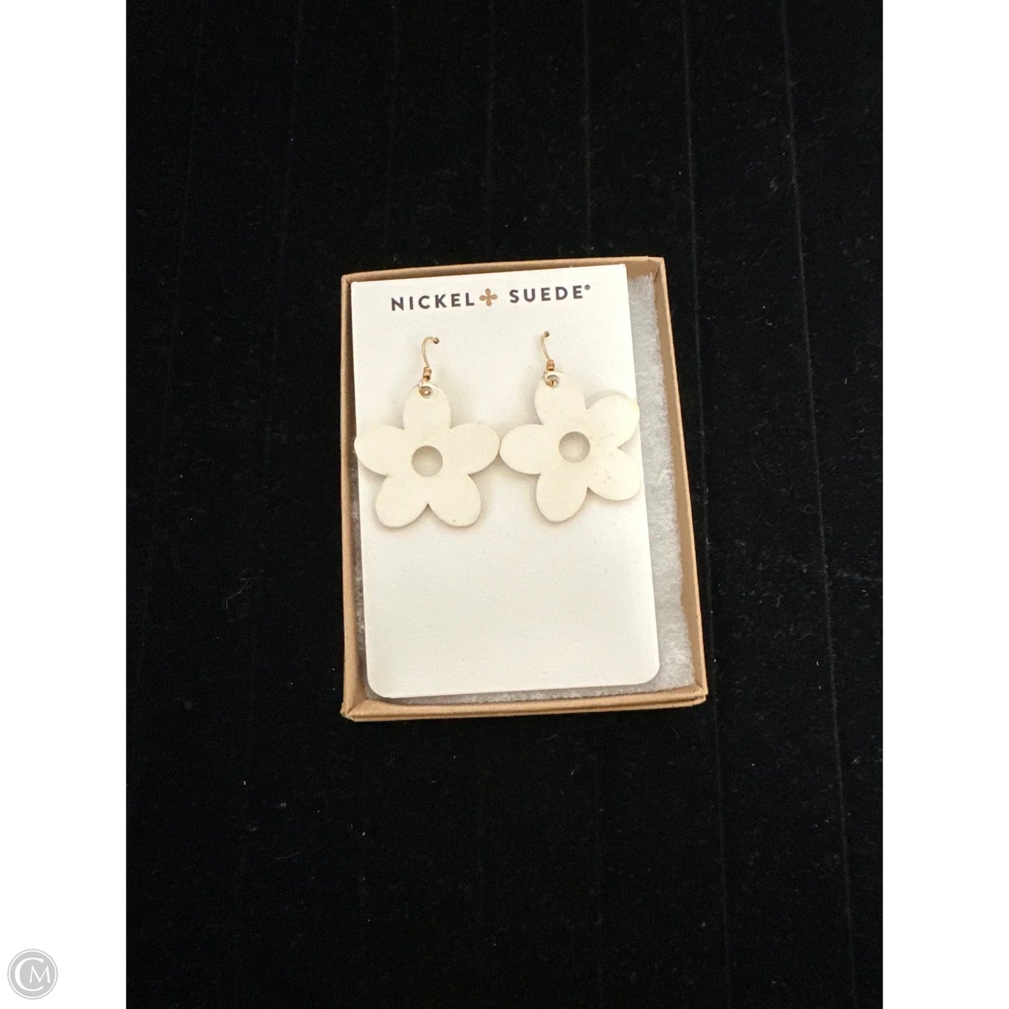 Earrings Dangle/drop By Nickel & Suede