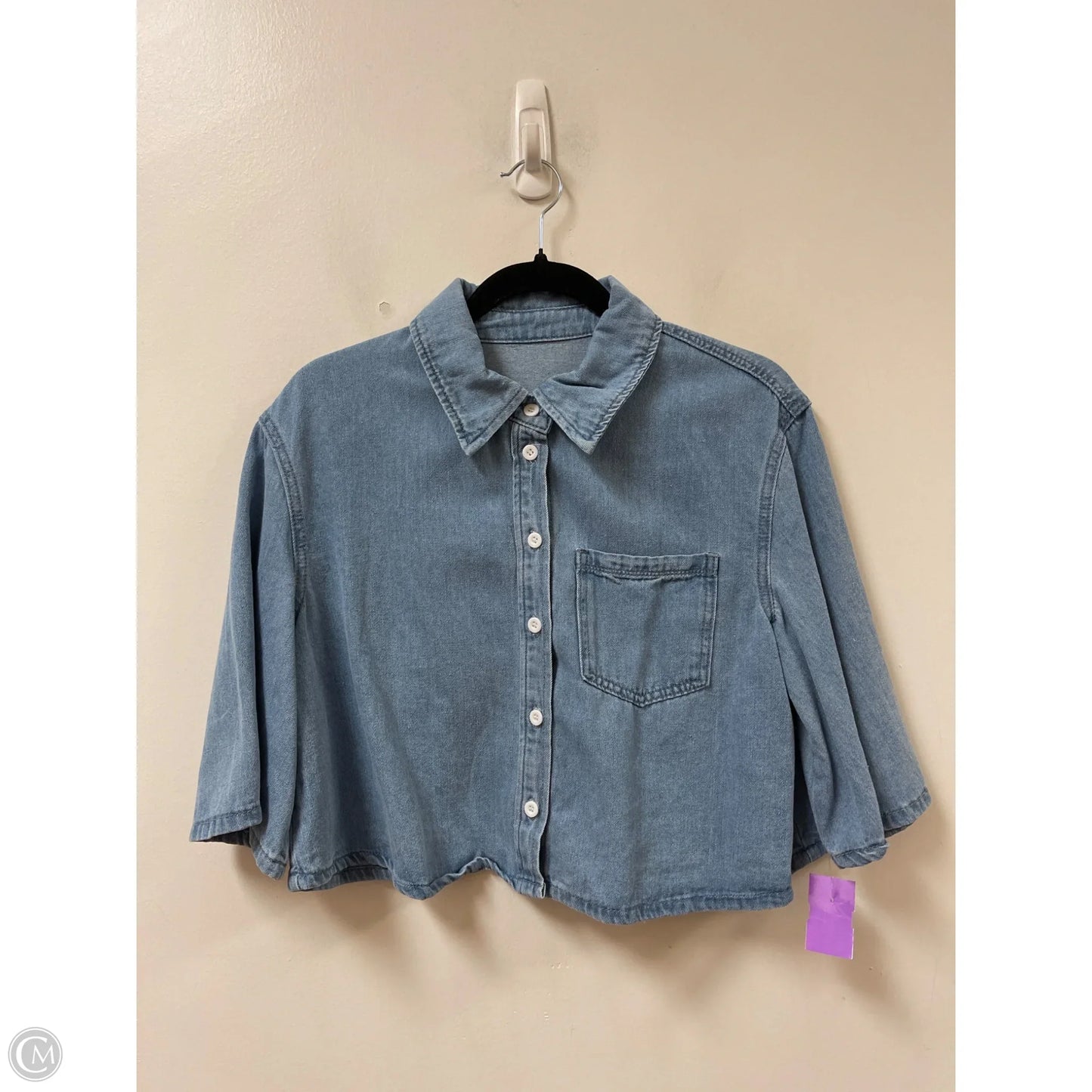 Top Short Sleeve By Clothes Mentor In Blue Denim, Size: M