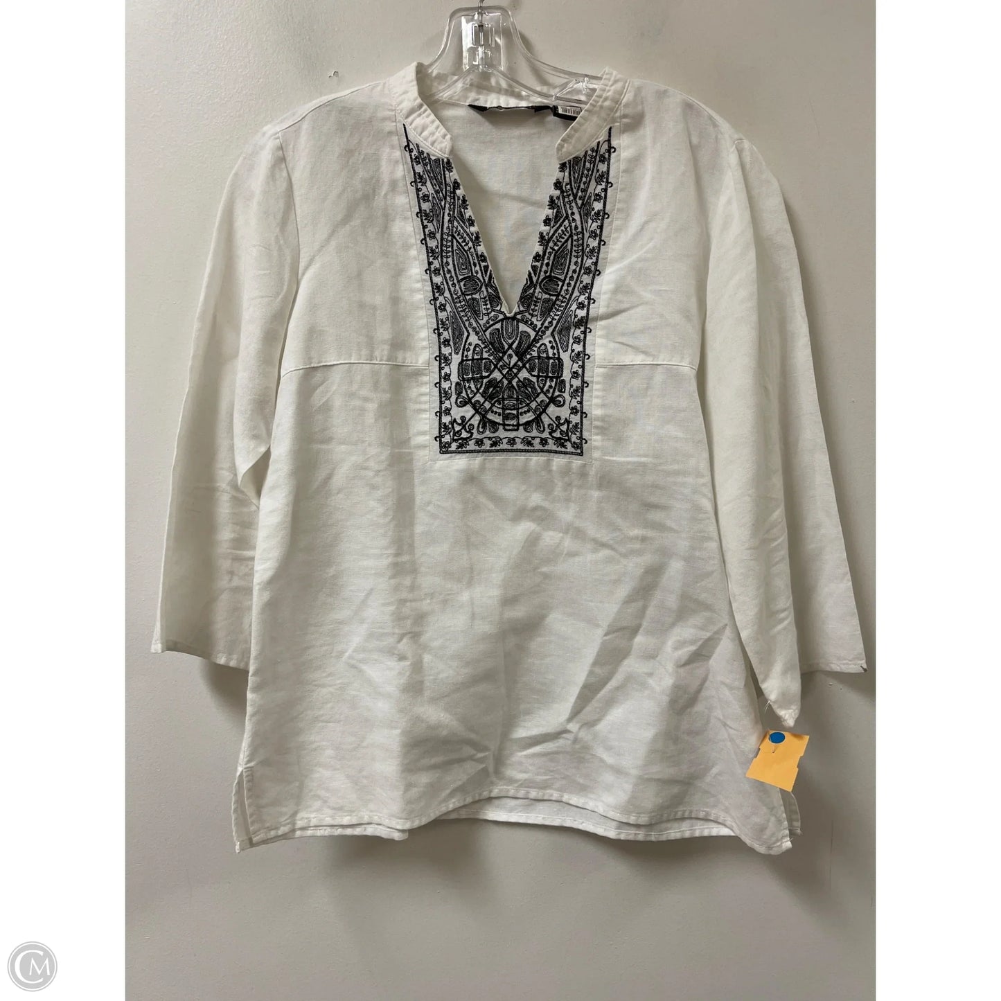 Top Long Sleeve By Carole Little In White, Size: M