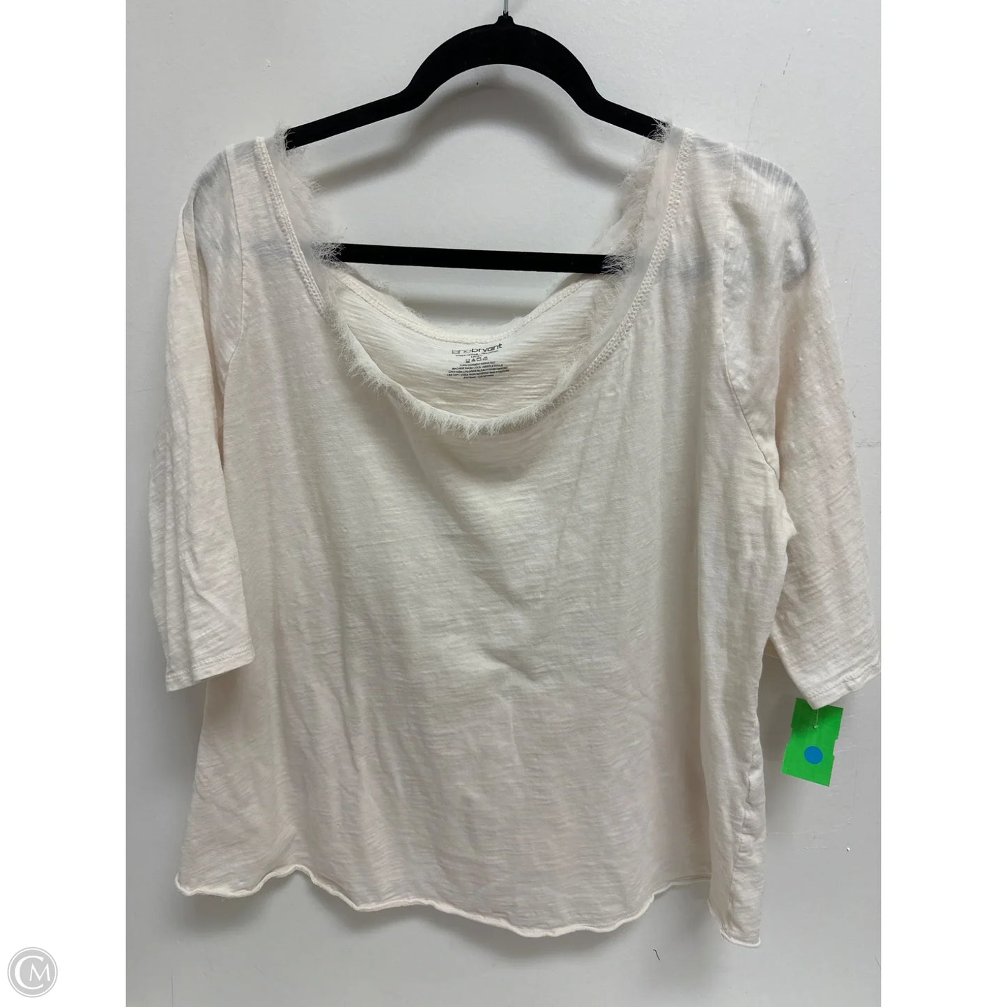 Top Short Sleeve By Lane Bryant In Cream, Size: 1x