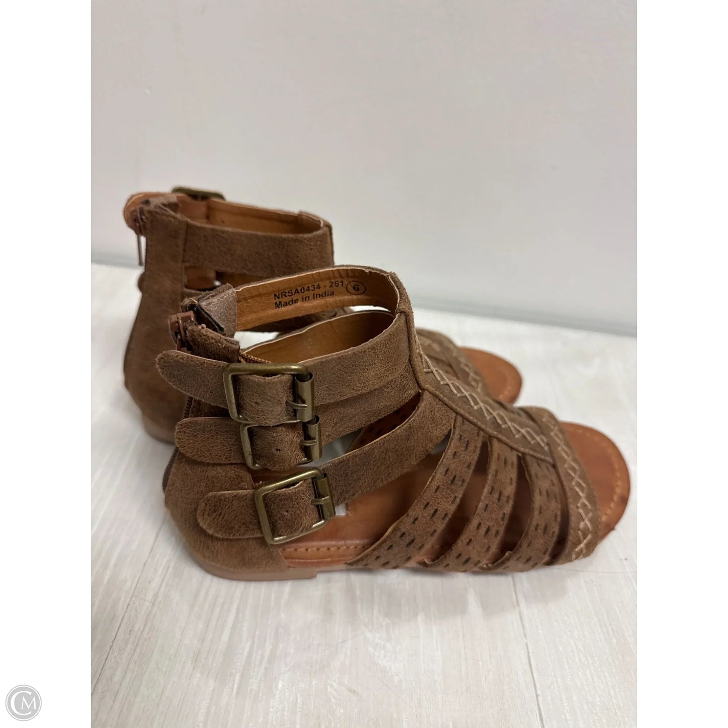 Sandals Flats By Not Rated In Brown, Size: 6