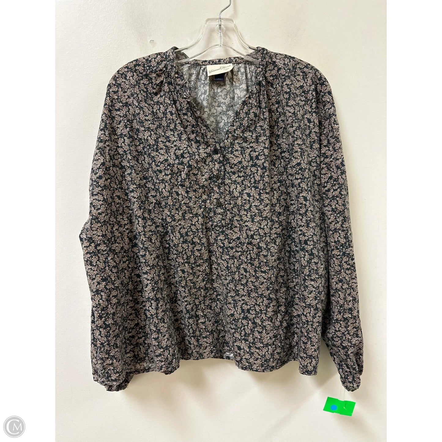 Top Long Sleeve By Universal Thread In Floral Print, Size: L