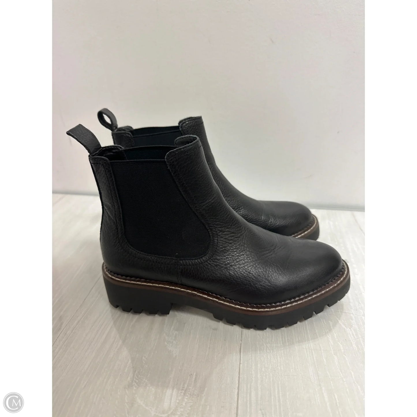 Boots Ankle Flats By Caslon In Black, Size: 7