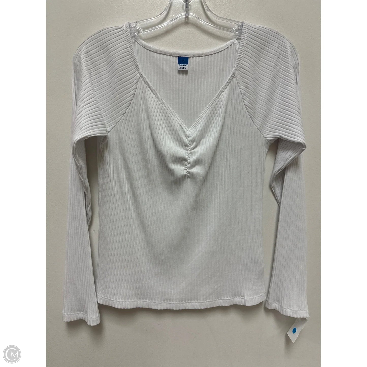 Top Long Sleeve By Old Navy In White, Size: L