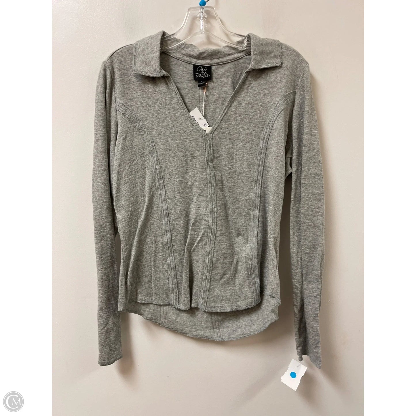 Top Long Sleeve By Clothes Mentor In Grey, Size: Xl