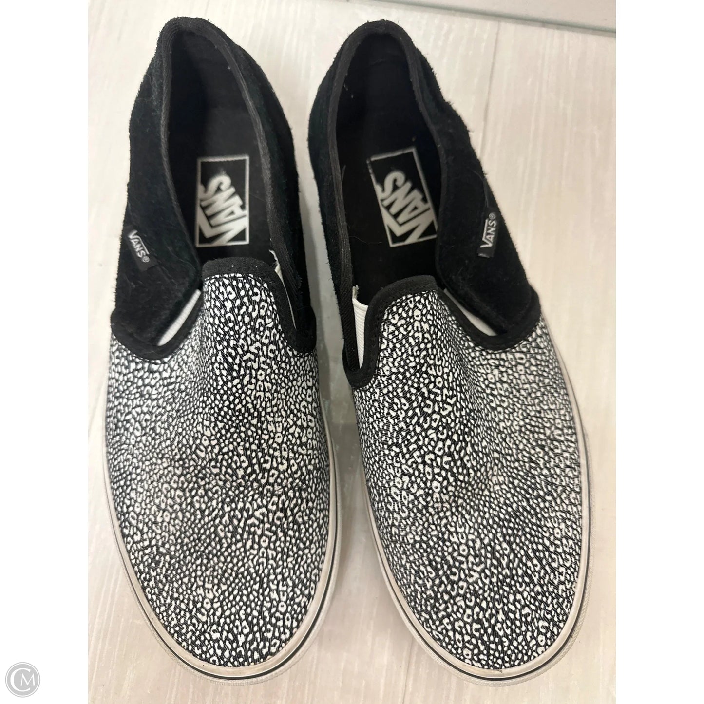 Shoes Flats By Vans In Black & White, Size: 9
