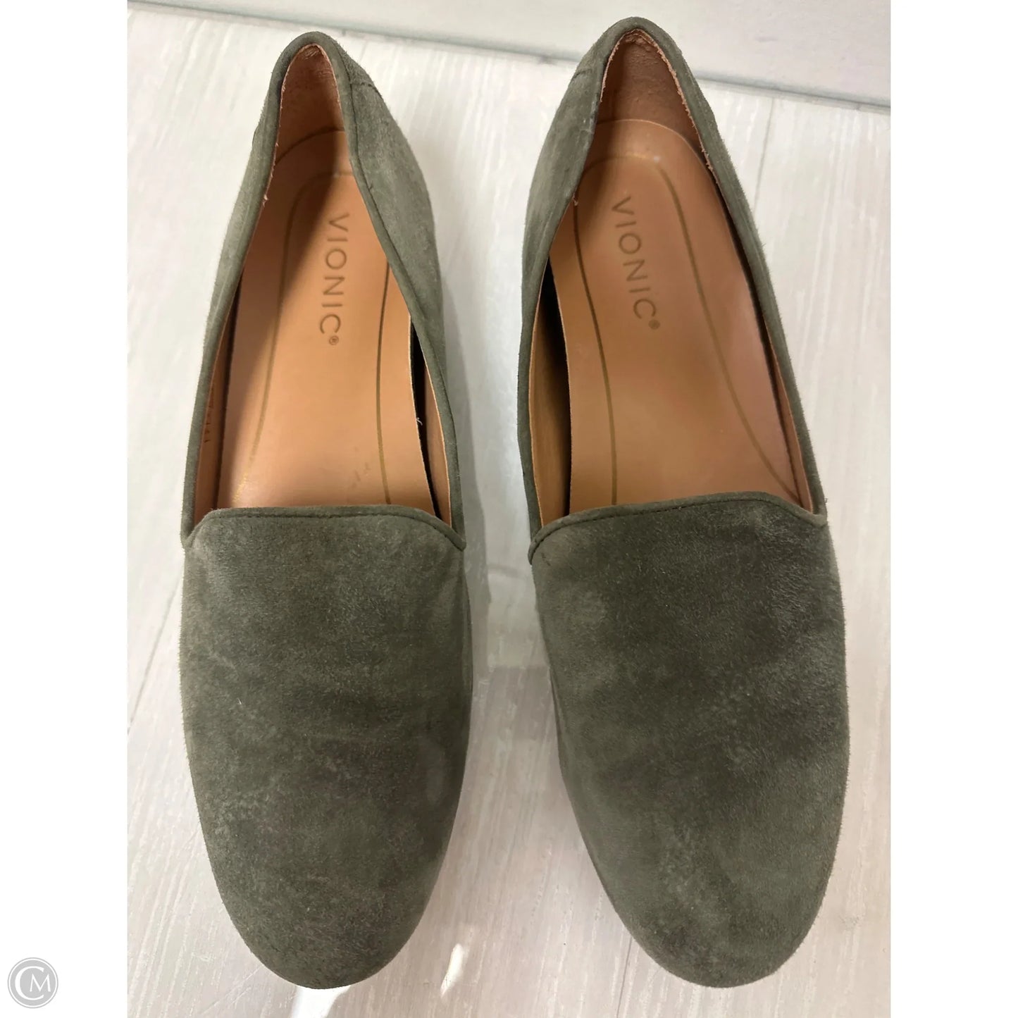 Shoes Flats By Vionic In Green, Size: 8
