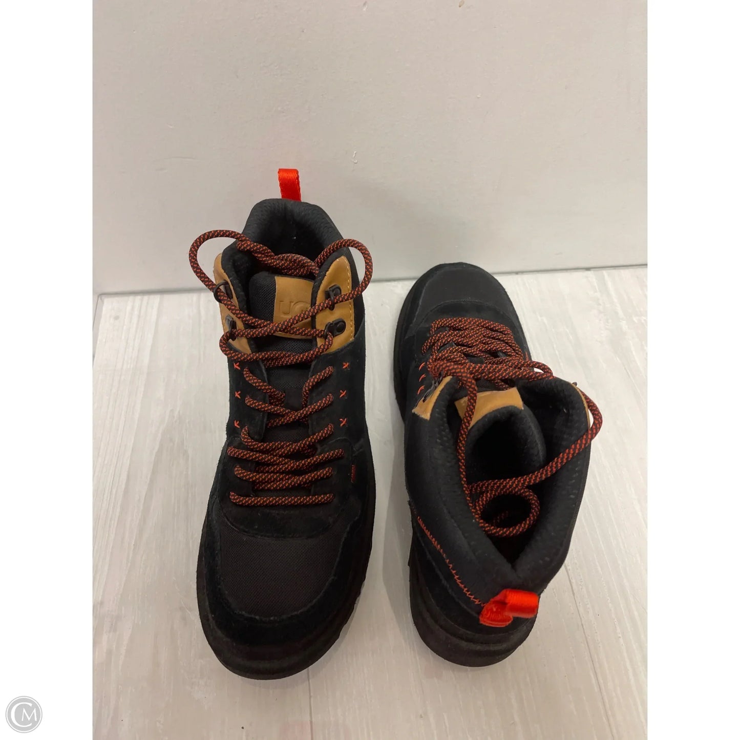 Boots Designer By Ugg In Black, Size: 10