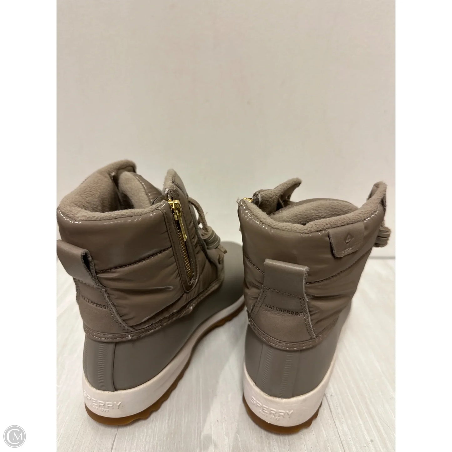 Boots Snow By Sperry In Taupe, Size: 6