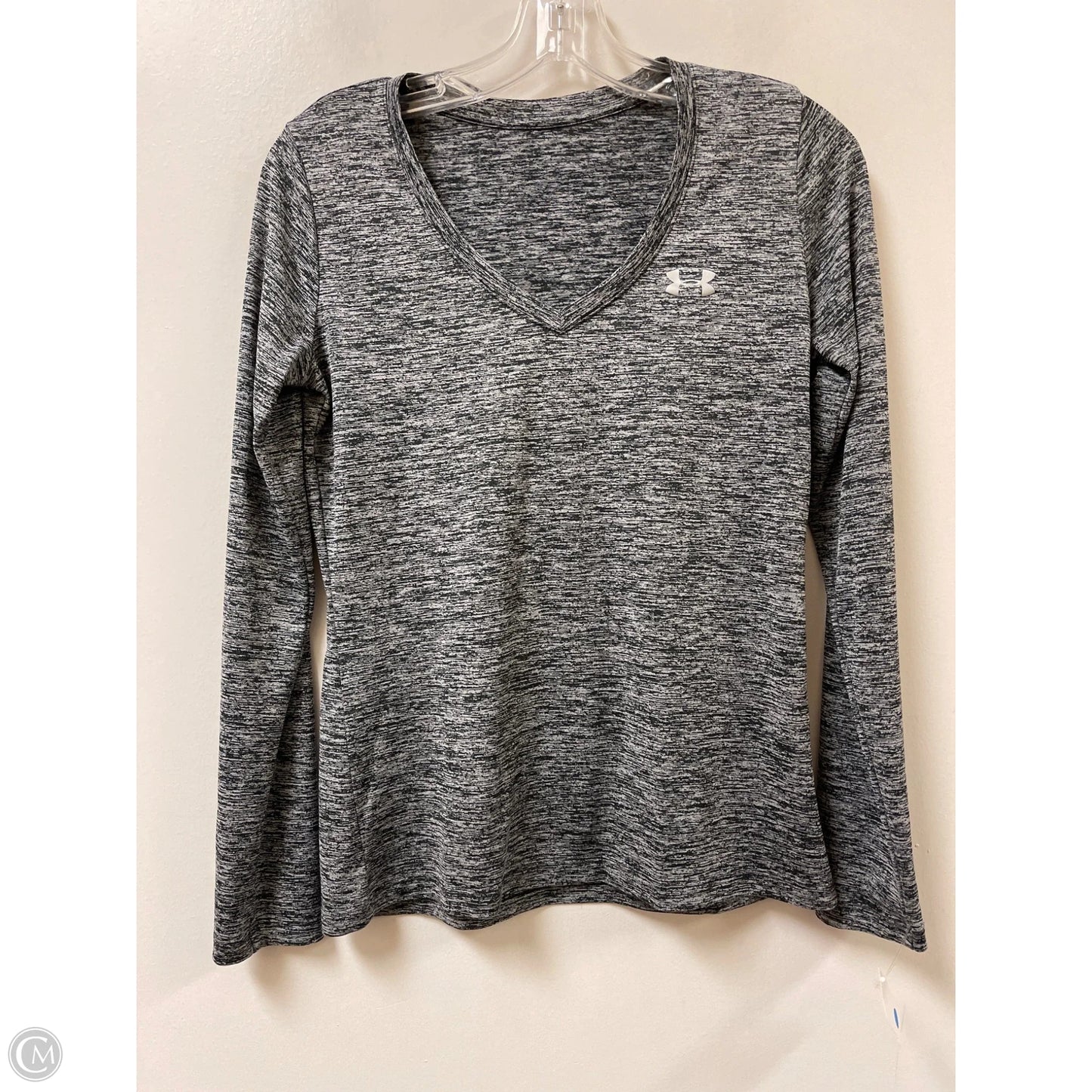 Athletic Top Long Sleeve Crewneck By Under Armour In Grey, Size: S