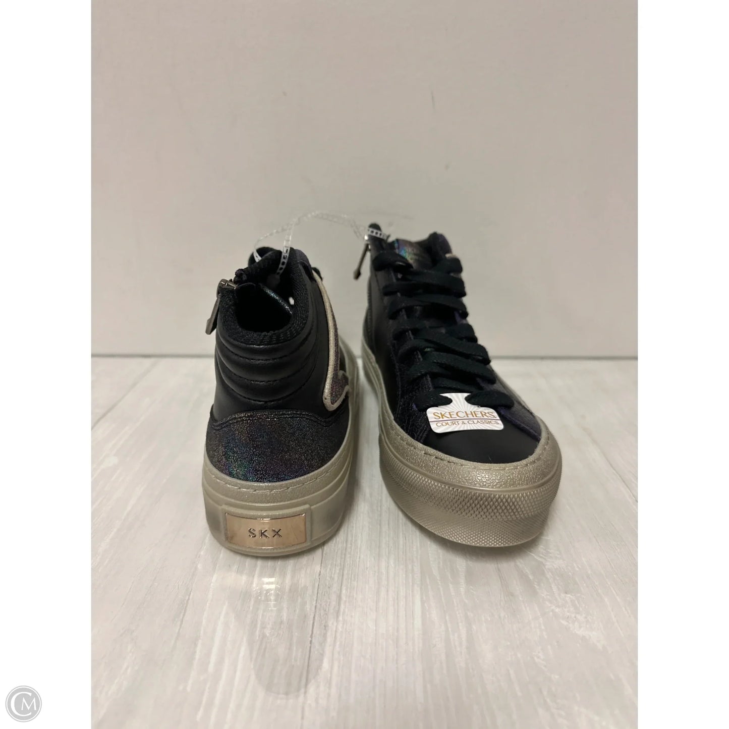 Shoes Sneakers By Skechers In Black, Size: 8