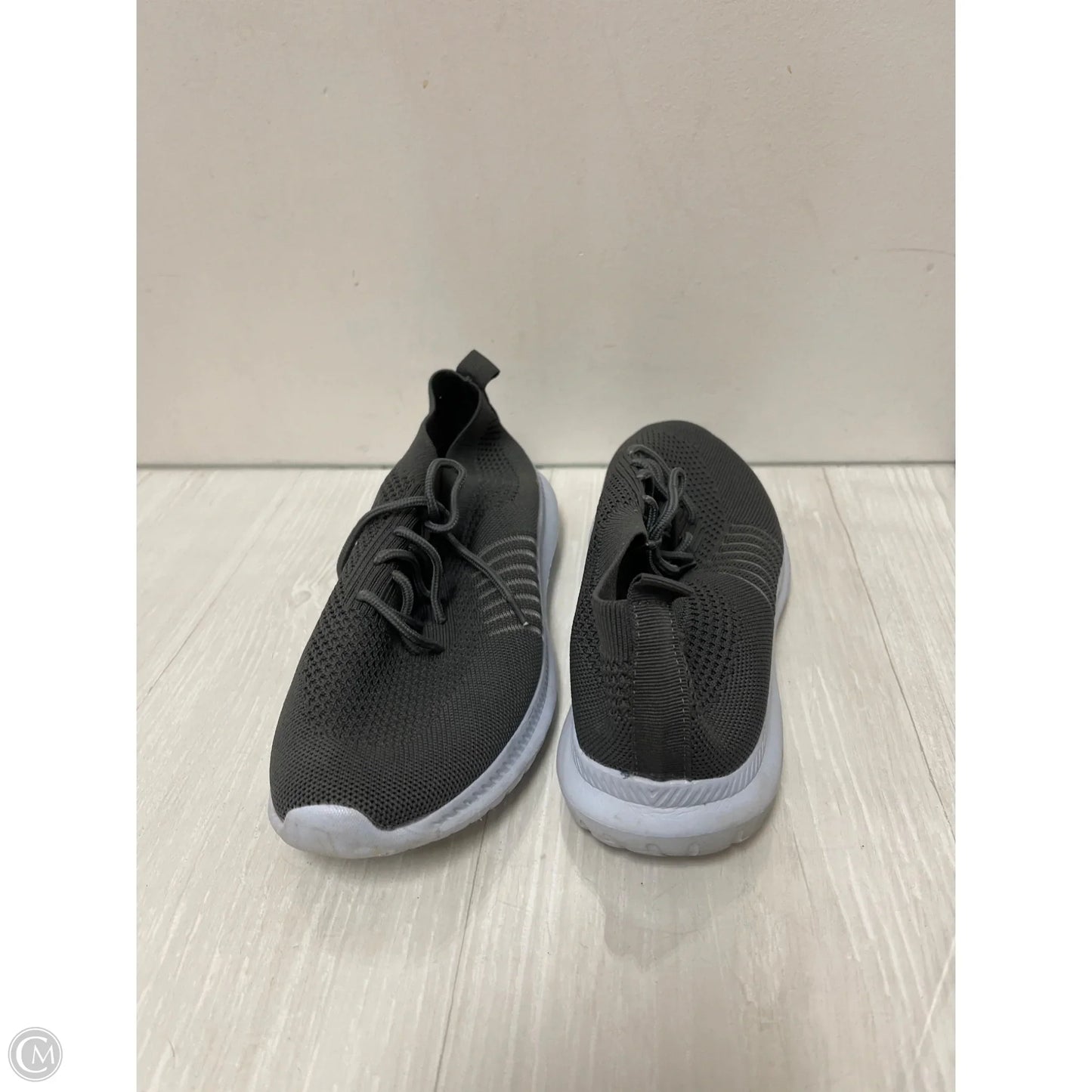 Shoes Athletic By Clothes Mentor In Grey, Size: 11