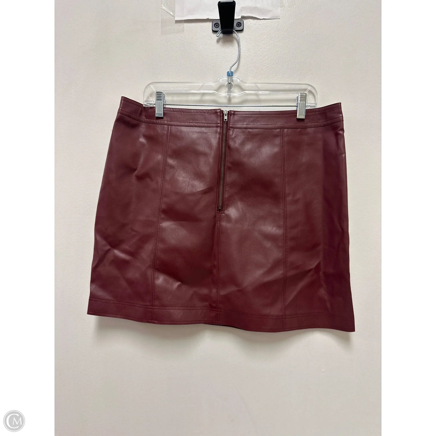 Skirt Midi By Clothes Mentor In Red, Size: 12