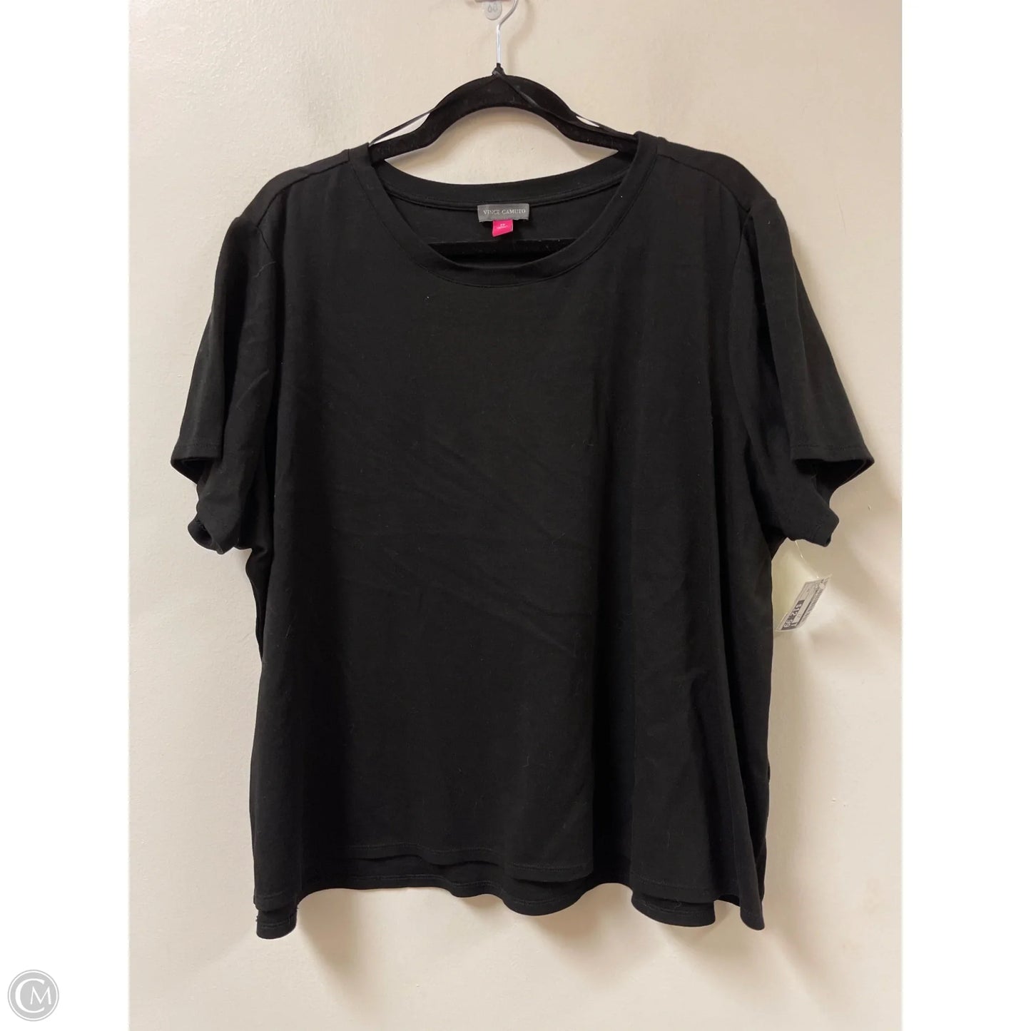 Top Short Sleeve By Vince Camuto In Black, Size: 2x