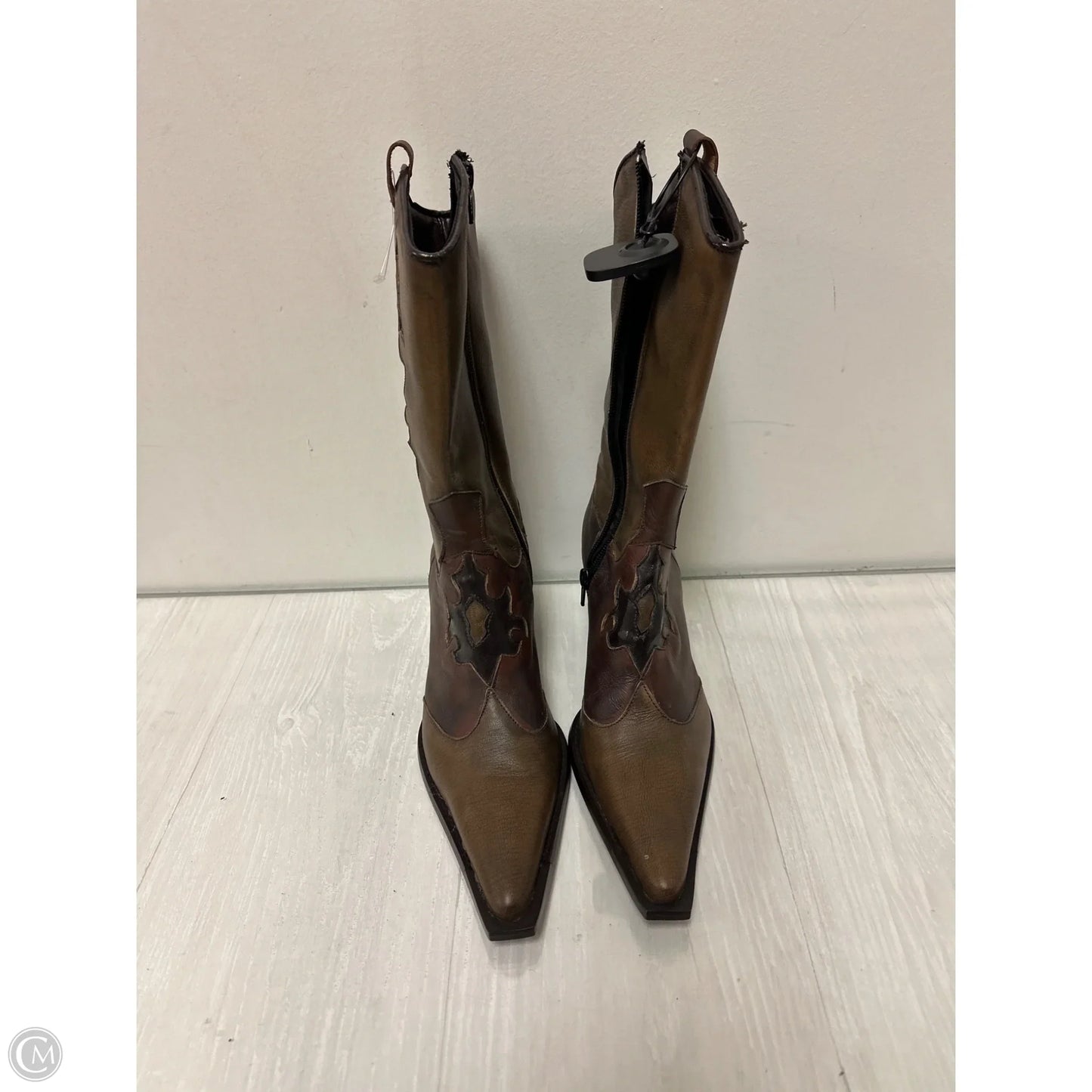Boots Western By Clothes Mentor In Brown, Size: 7.5