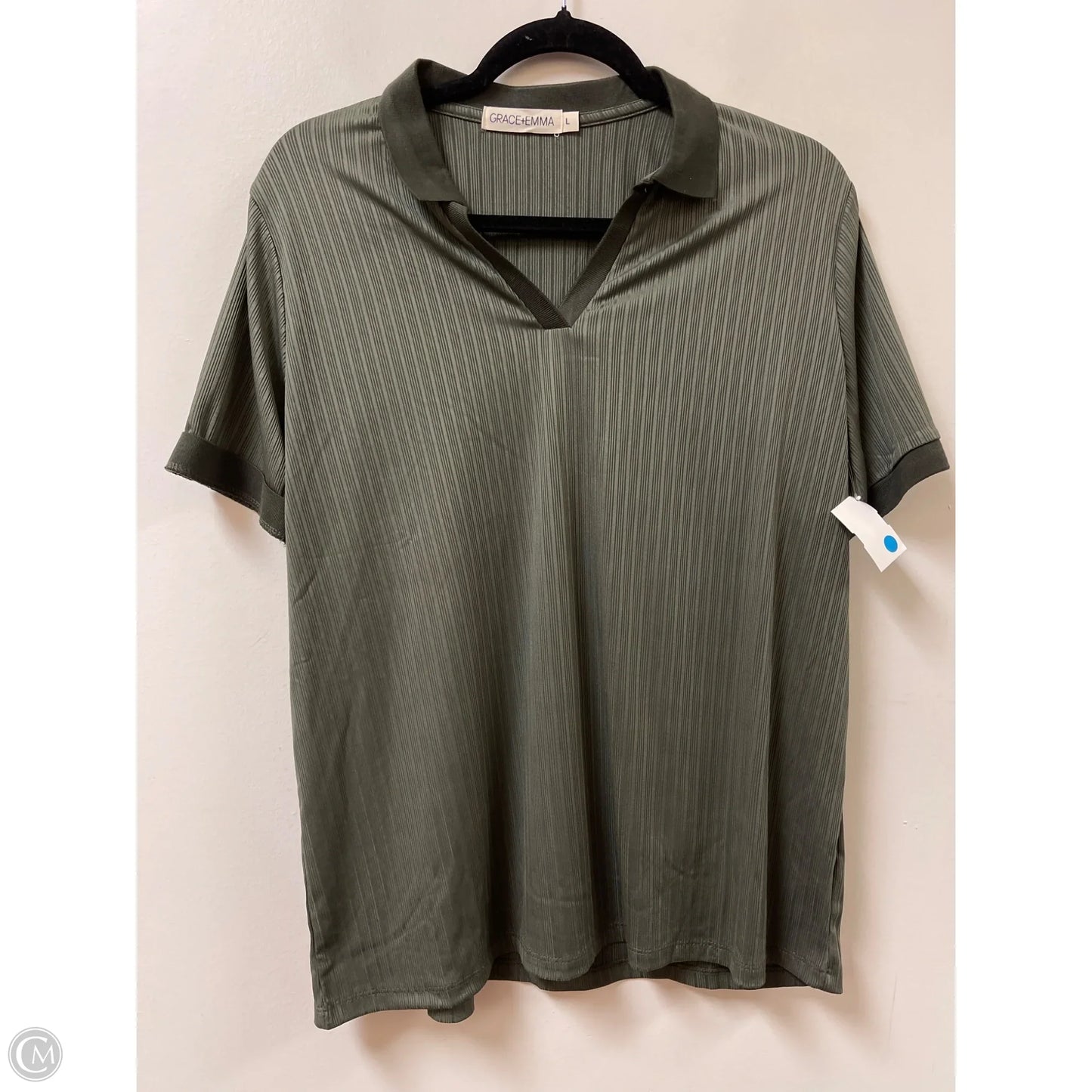 Top Short Sleeve By Clothes Mentor In Green, Size: L