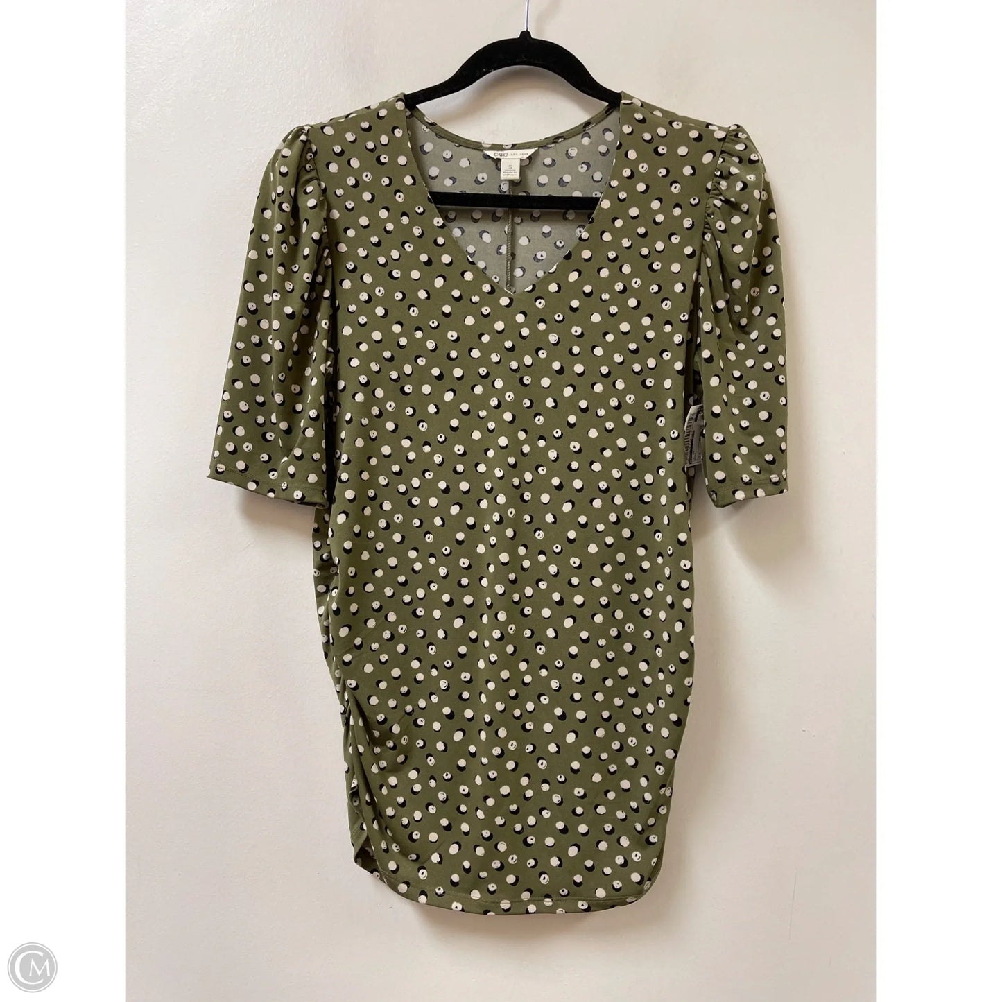 Top Short Sleeve By Cato In Green, Size: S