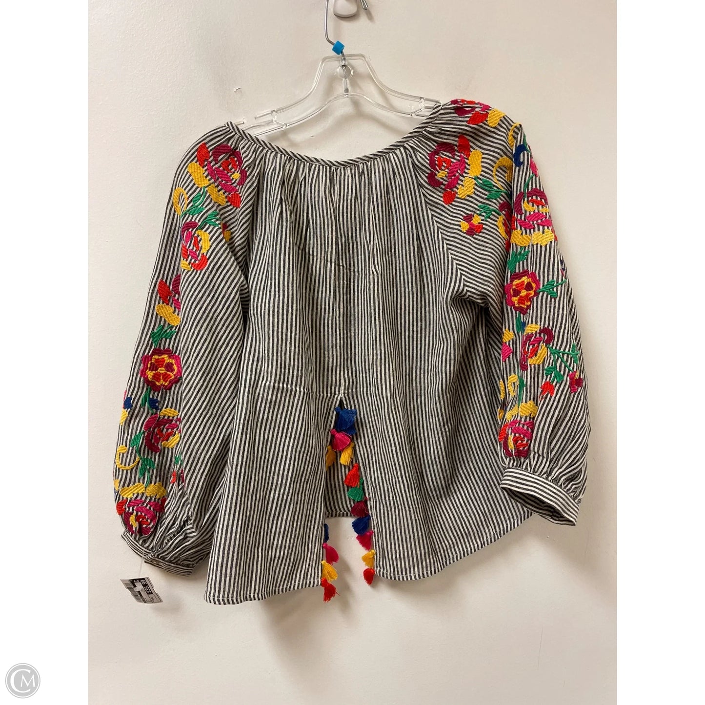 Top Long Sleeve By Floreat In Grey, Size: Xxs